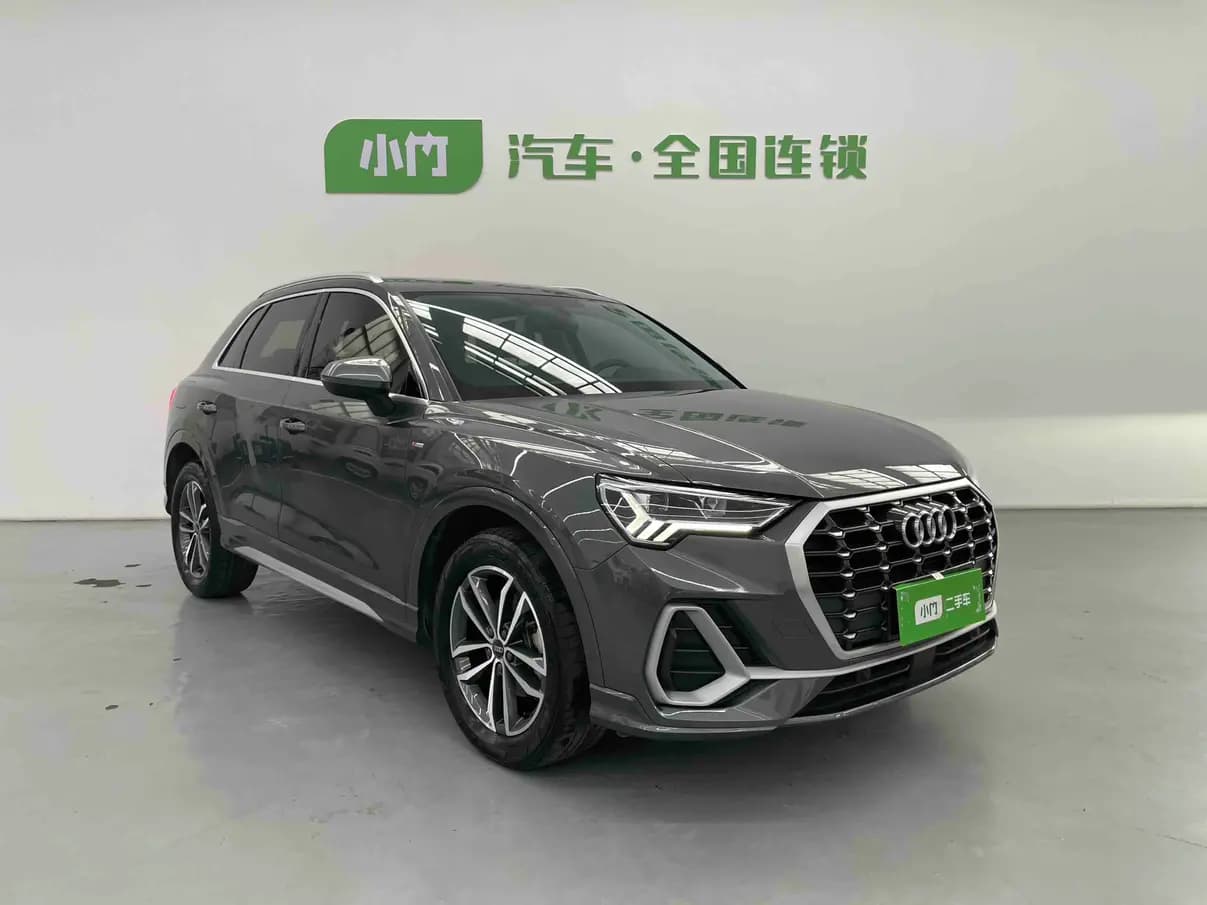 Audi Q3 2023 г. 27136 км. — фото 3