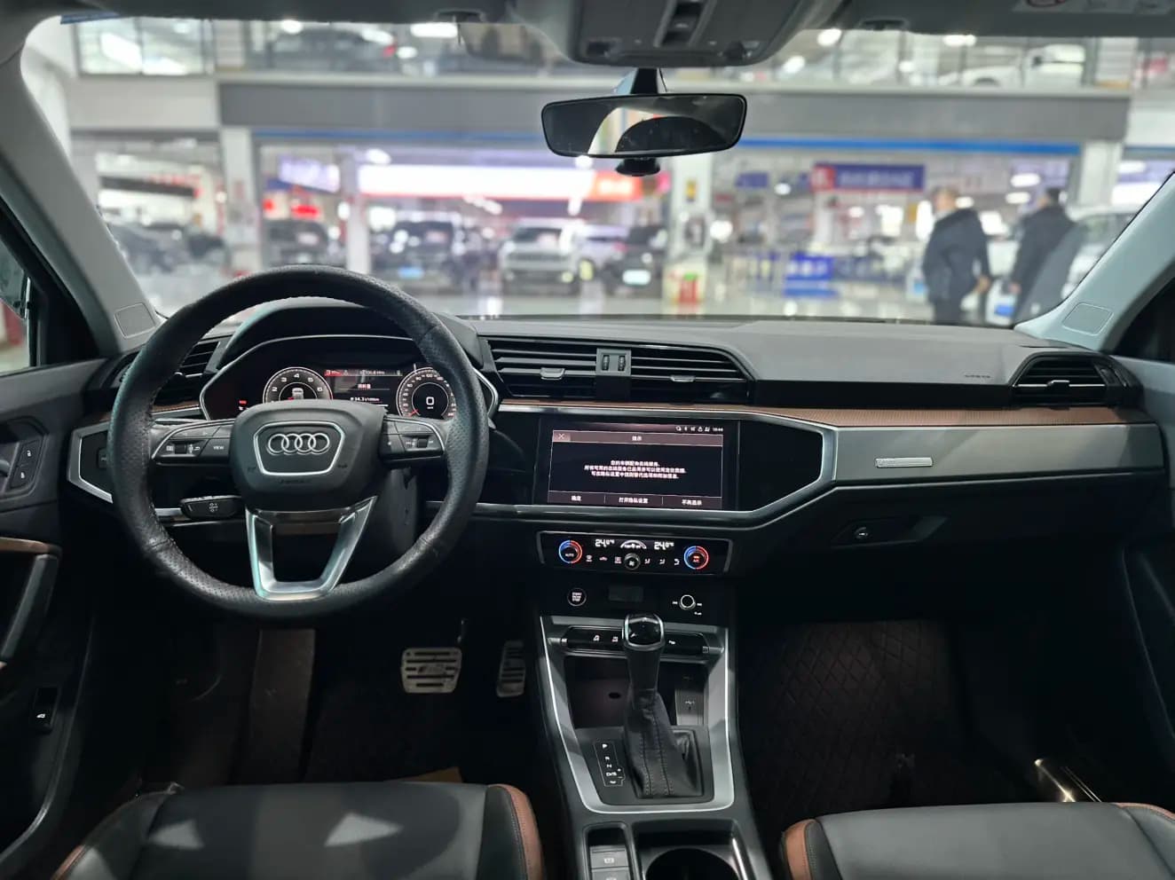 Audi Q3 2022 г. 48137 км. — фото 7