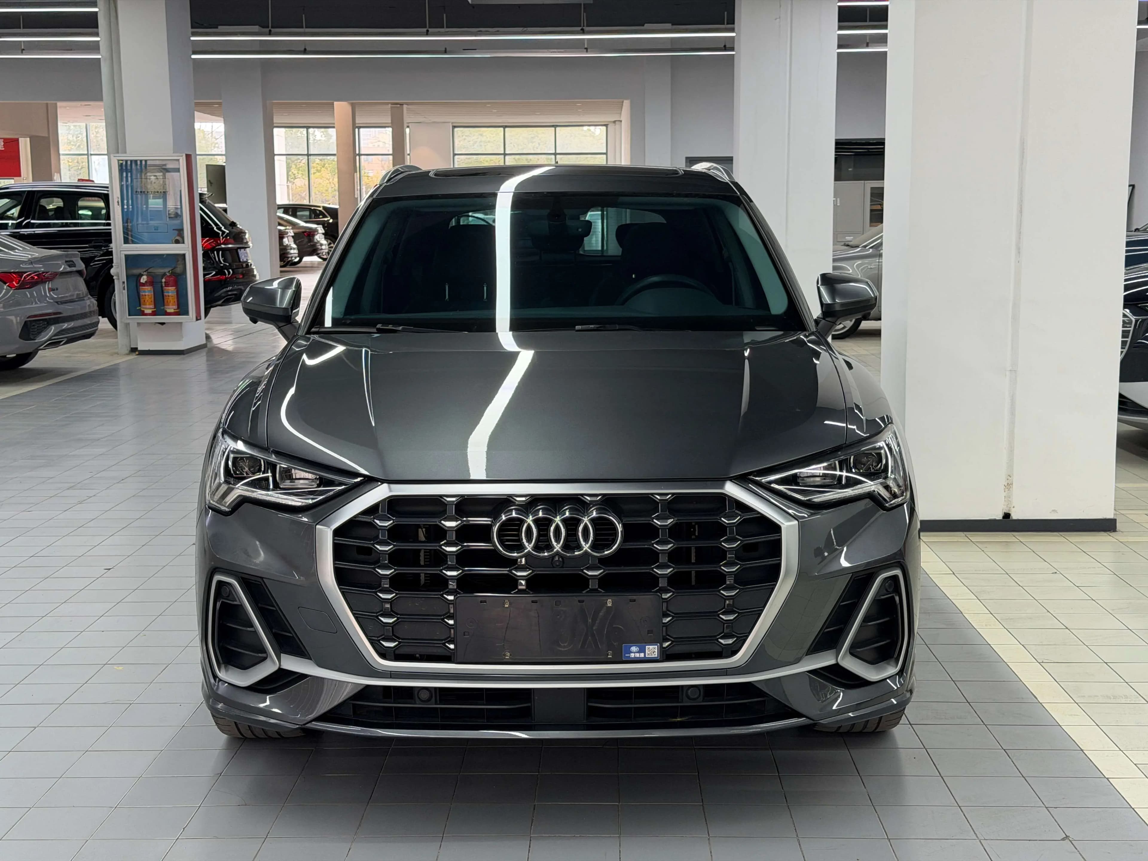 Audi Q3 2021 г. 30140 км. — фото 2