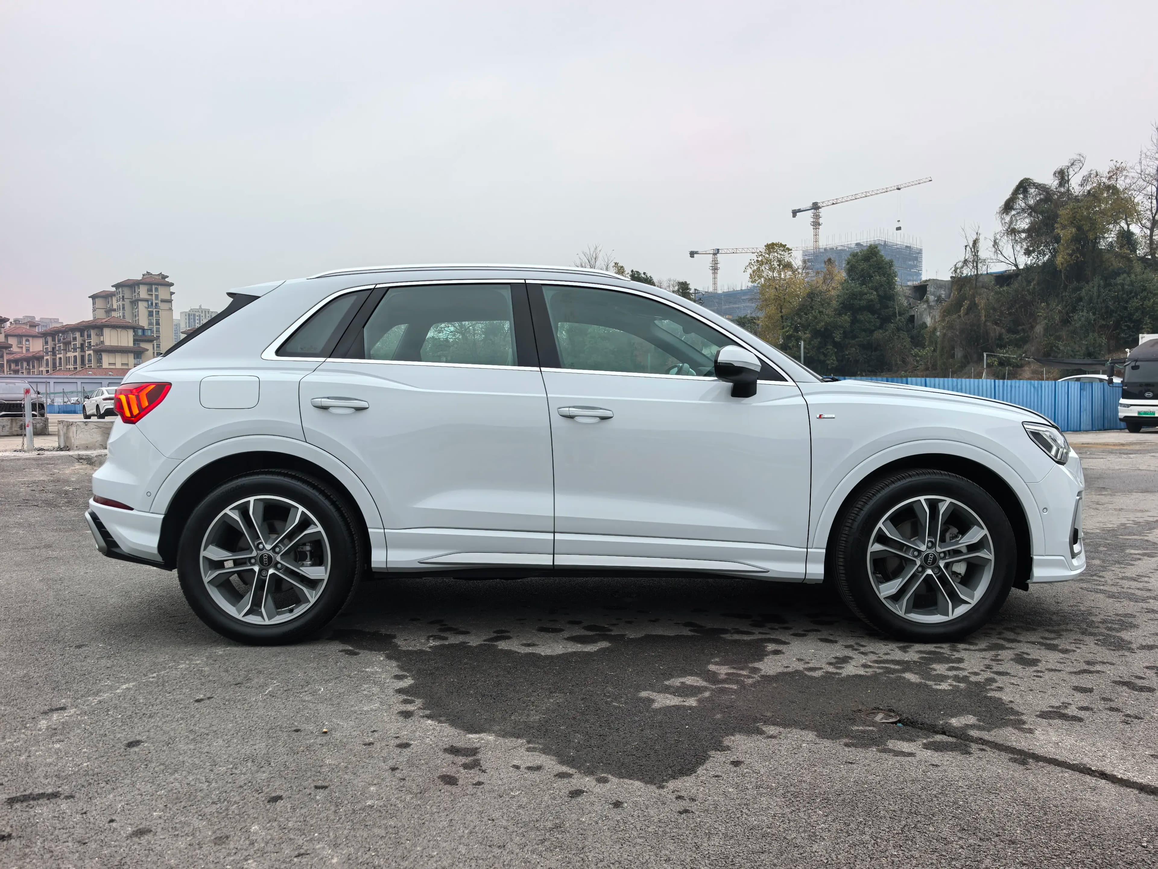 Audi Q3 2024 г. 6041 км. — фото 7