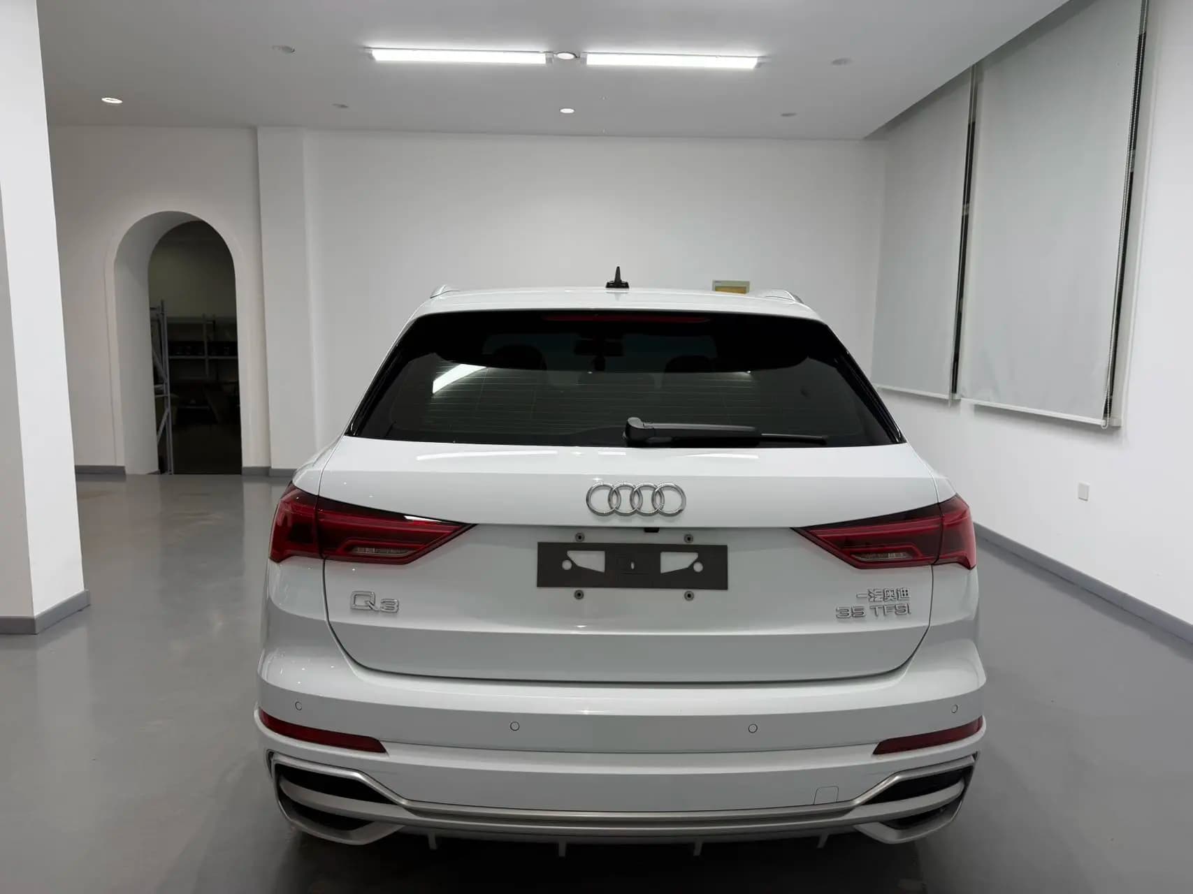 Audi Q3 2021 г. 42645 км. — фото 5