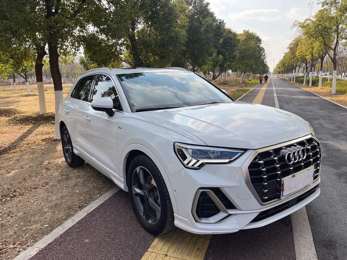 Audi Q3 2022 г. 45147 км. — фото 3