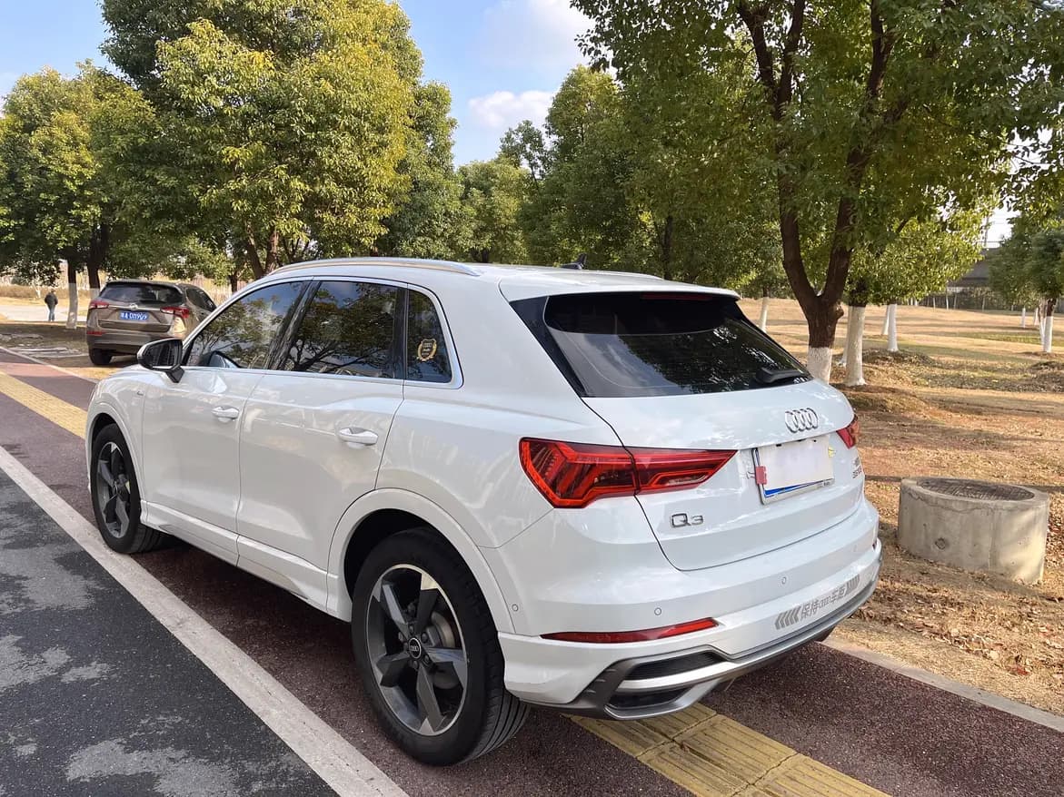 Audi Q3 2022 г. 45147 км. — фото 5