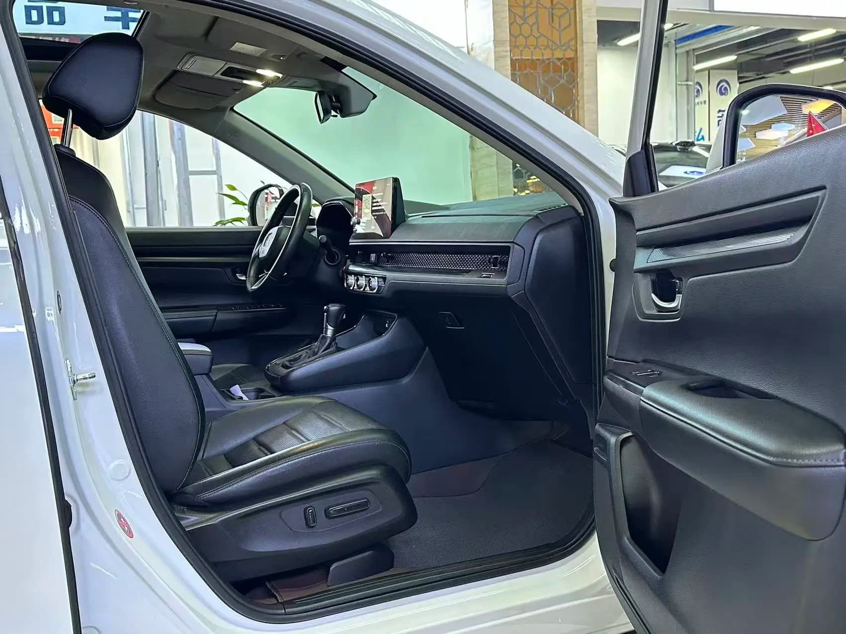 Honda CR-V 2023 г. 53138 км. — фото 10