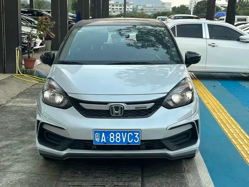 Honda Fit 2022 г. 7083 км. — фото 2