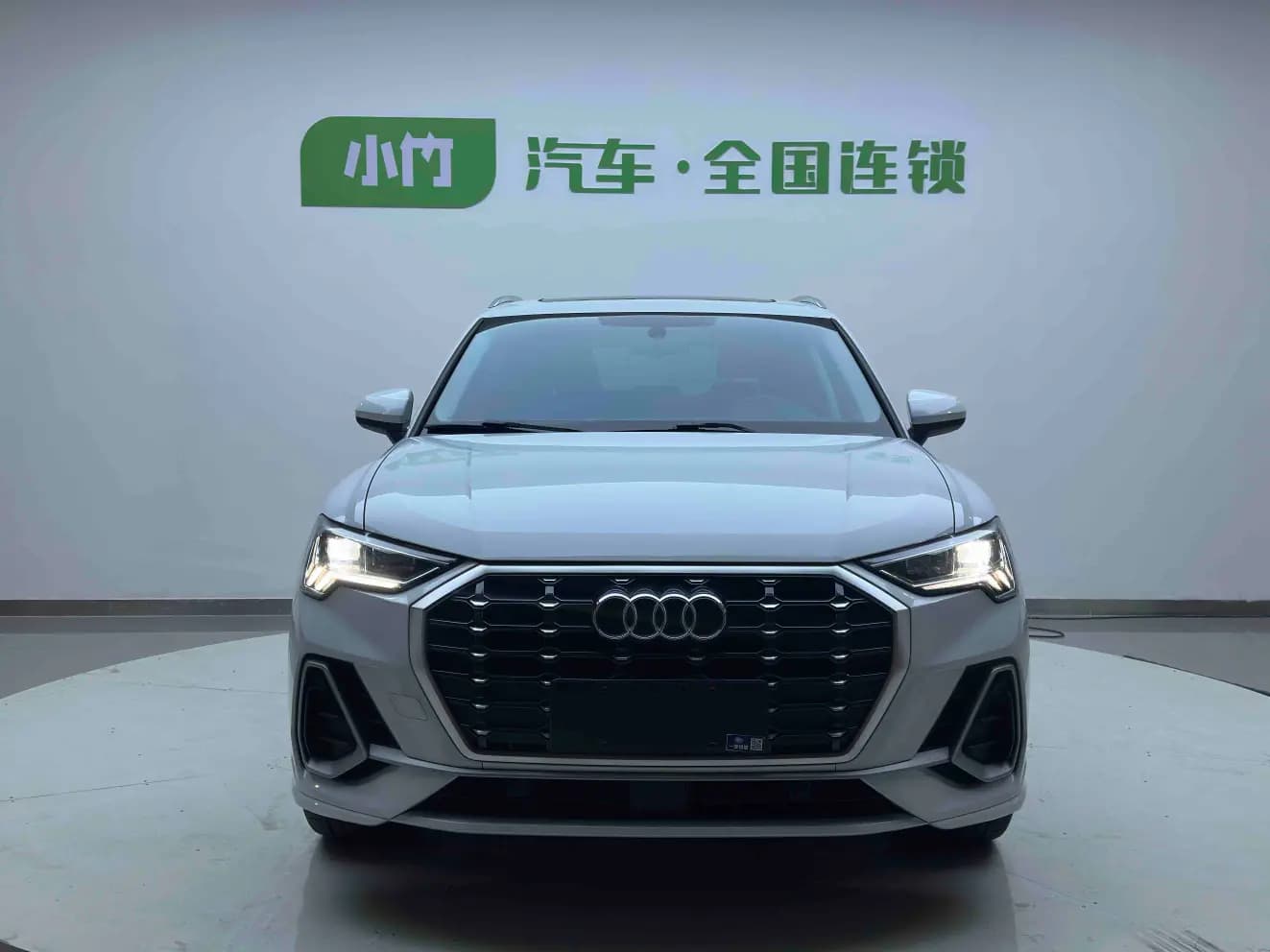 Audi Q3 2022 г. 30000 км. — фото 2