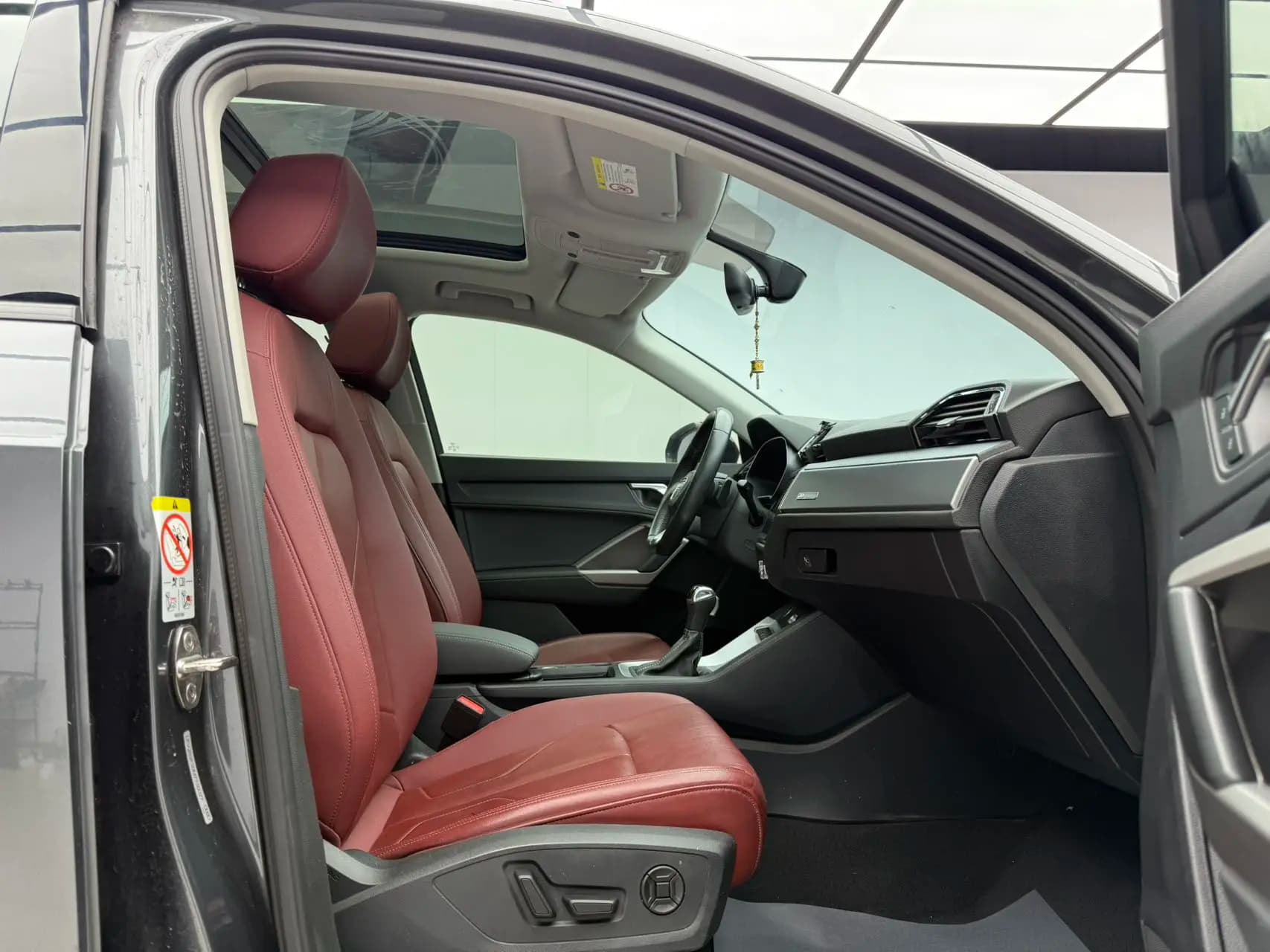 Audi Q3 2021 г. 45001 км. — фото 23