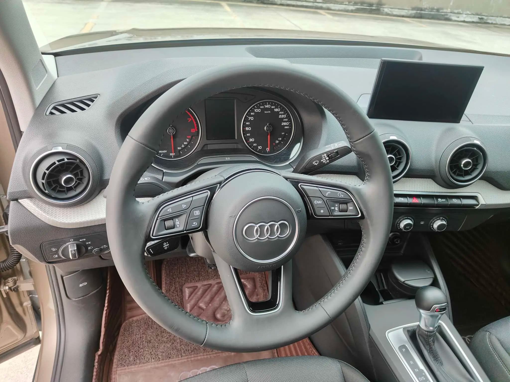 Audi Q2L 2021 г. 17035 км. — фото 11