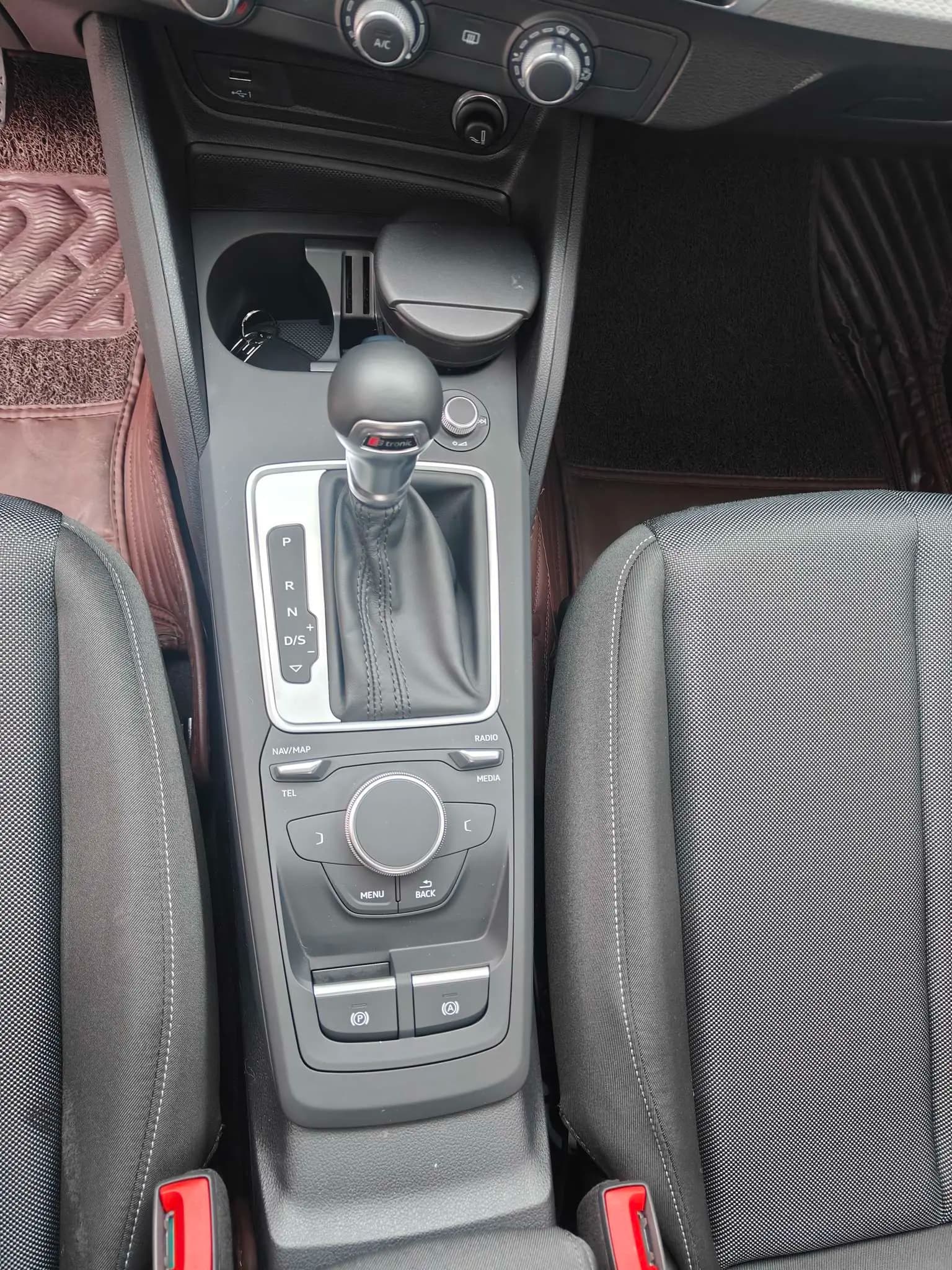 Audi Q2L 2021 г. 17035 км. — фото 12