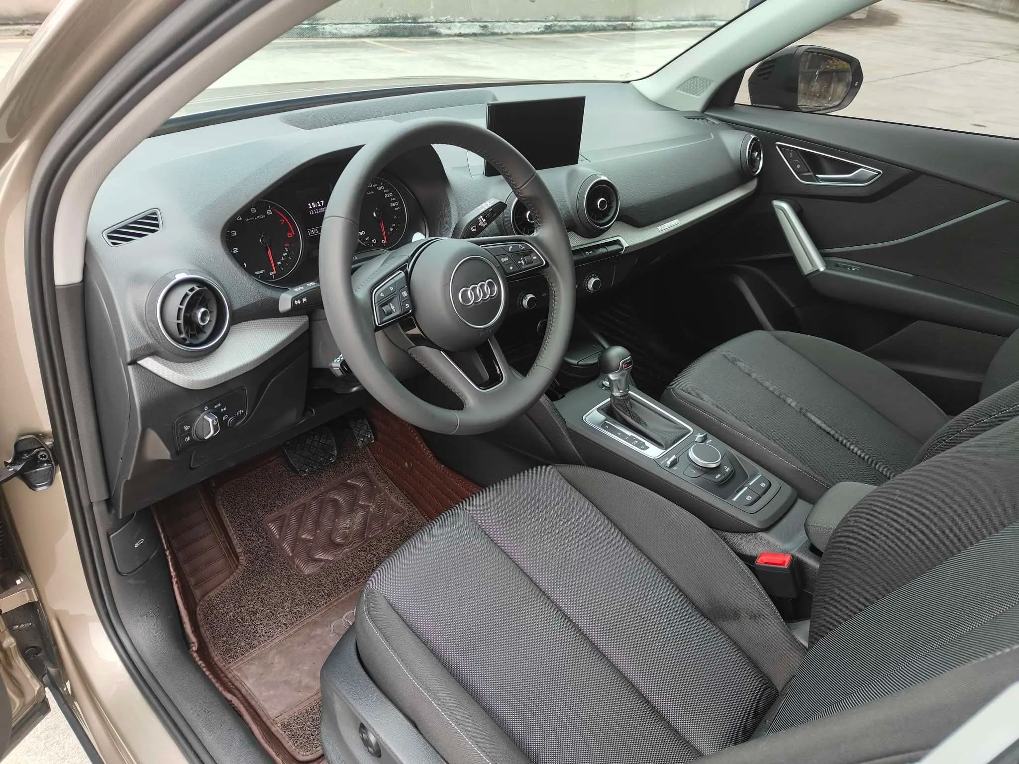 Audi Q2L 2021 г. 17035 км. — фото 19