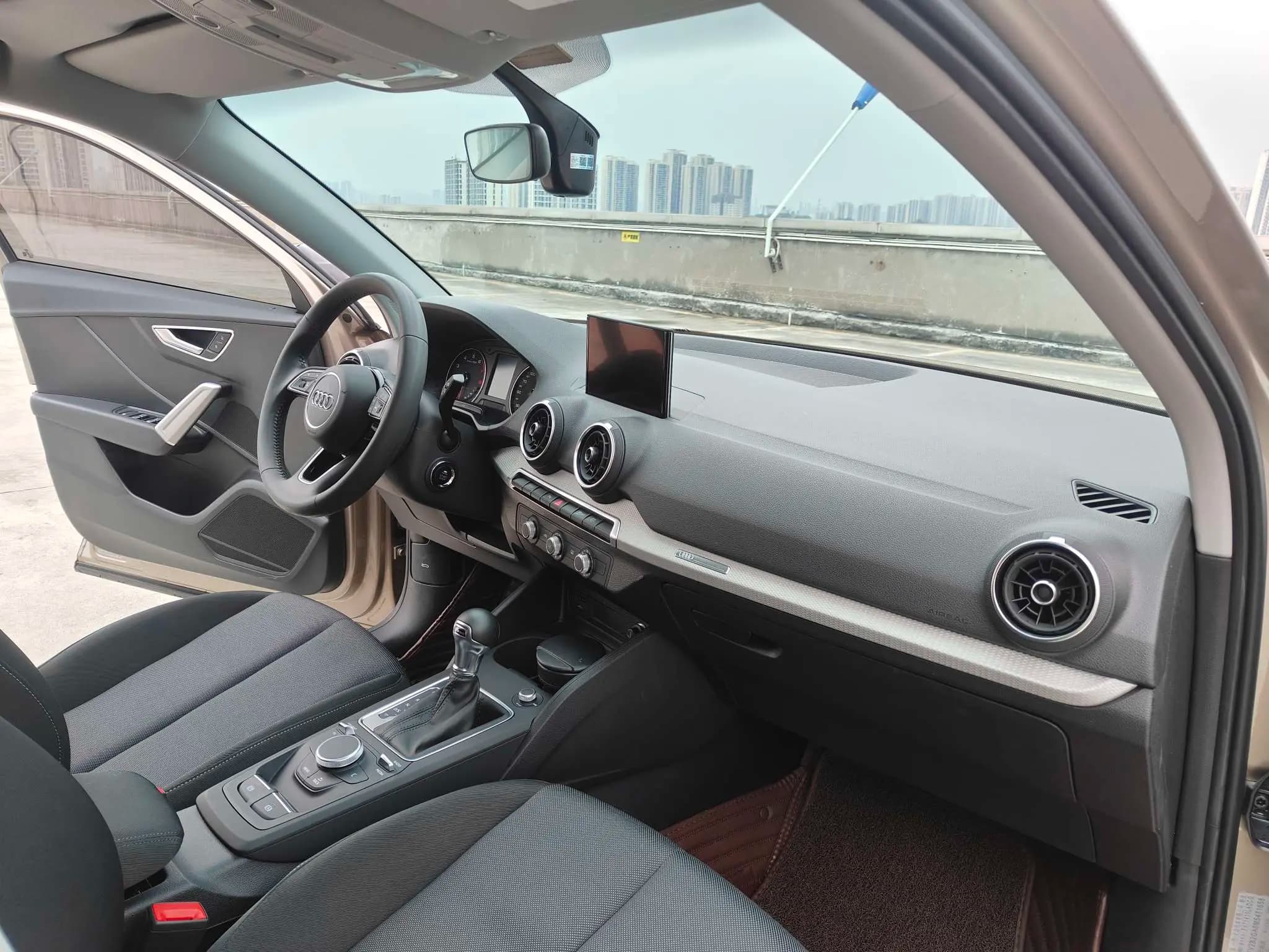Audi Q2L 2021 г. 17035 км. — фото 10