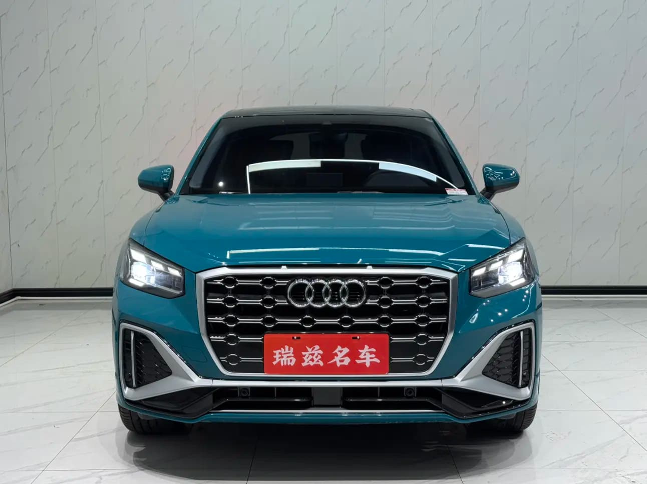 Audi Q2L 2022 г. 30032 км. — фото 2