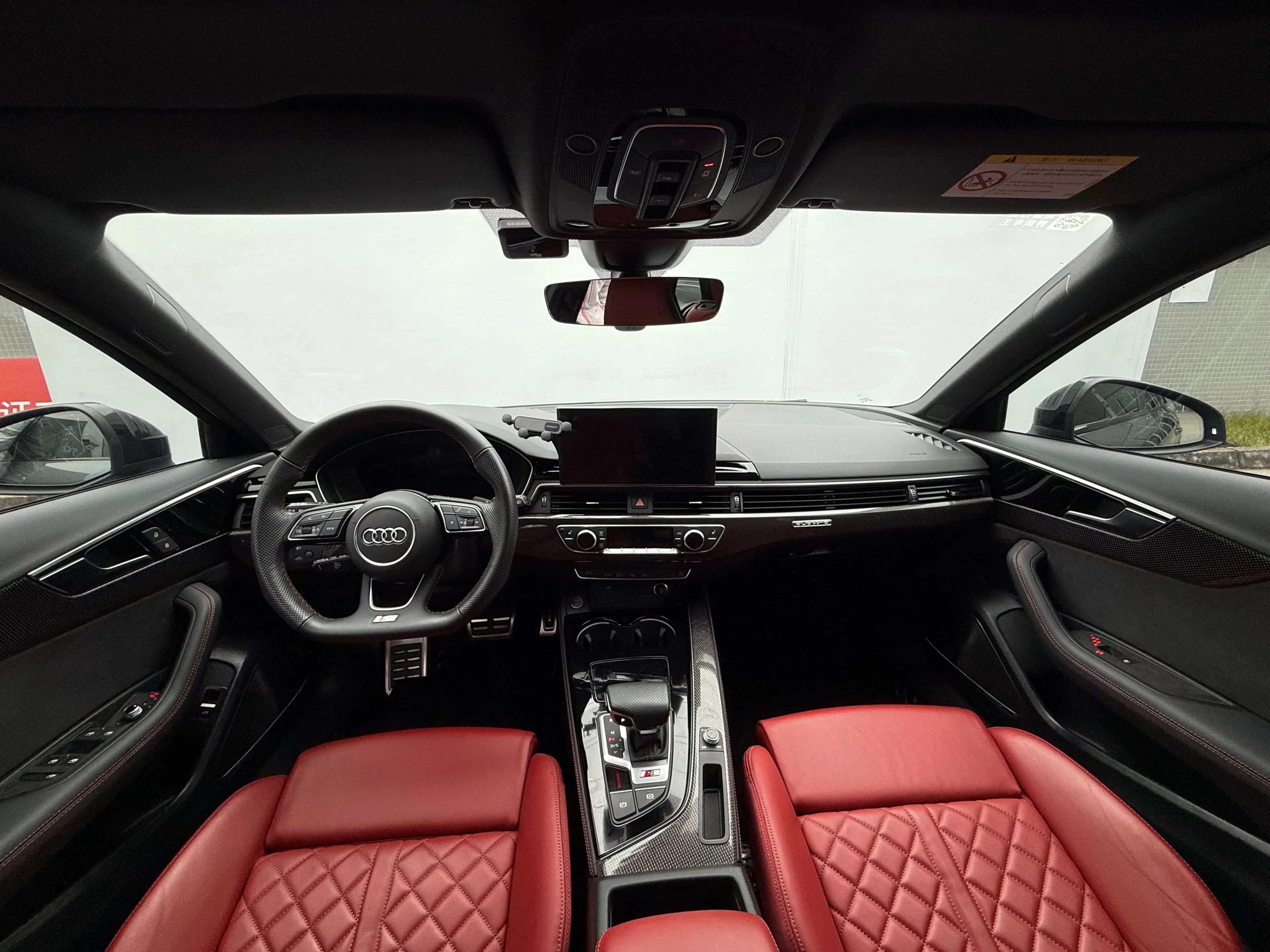 Audi S4 2023 г. 28362 км. — фото 13