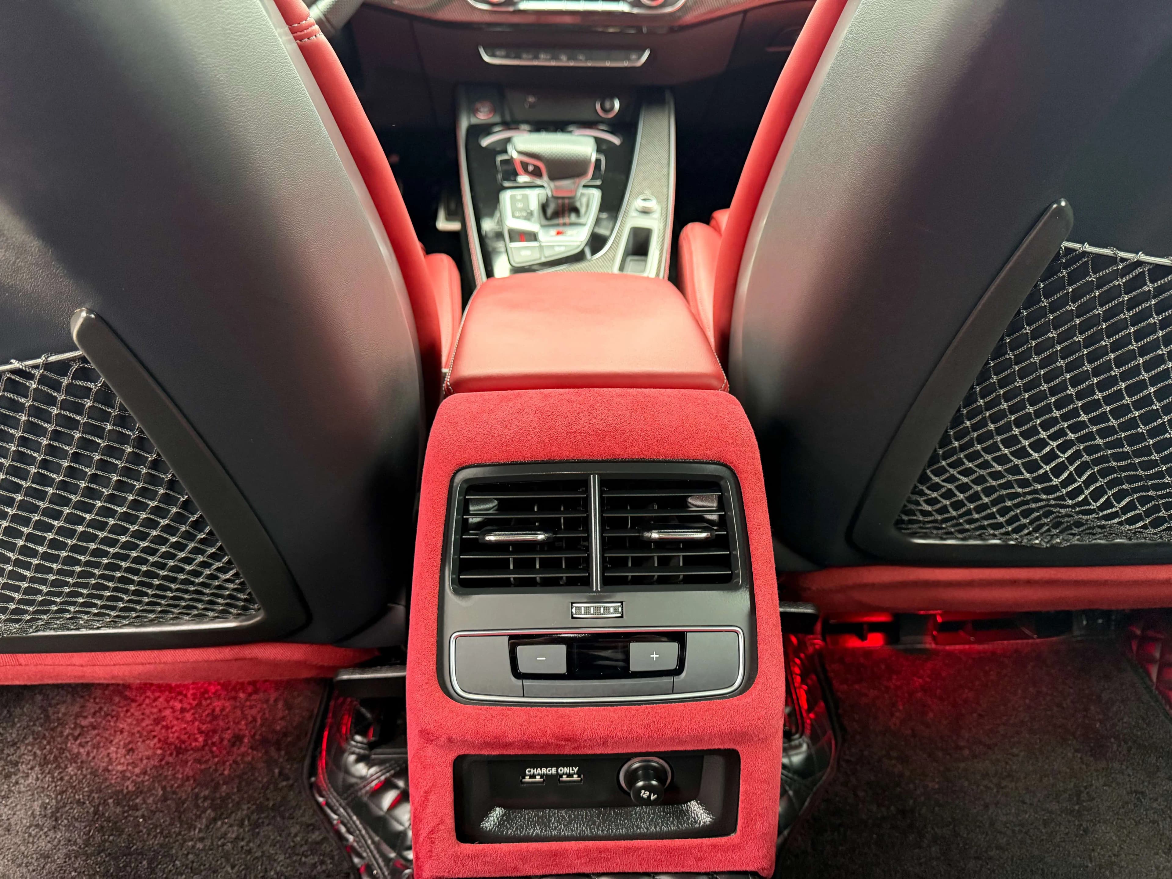 Audi S4 2023 г. 28362 км. — фото 17