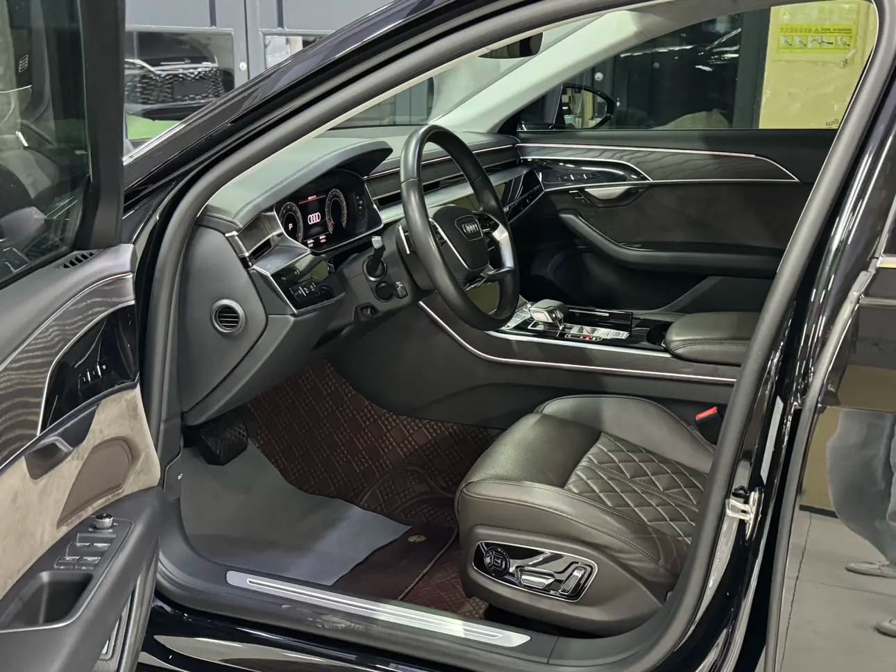 Audi A8 2022 г. 79022 км. — фото 11