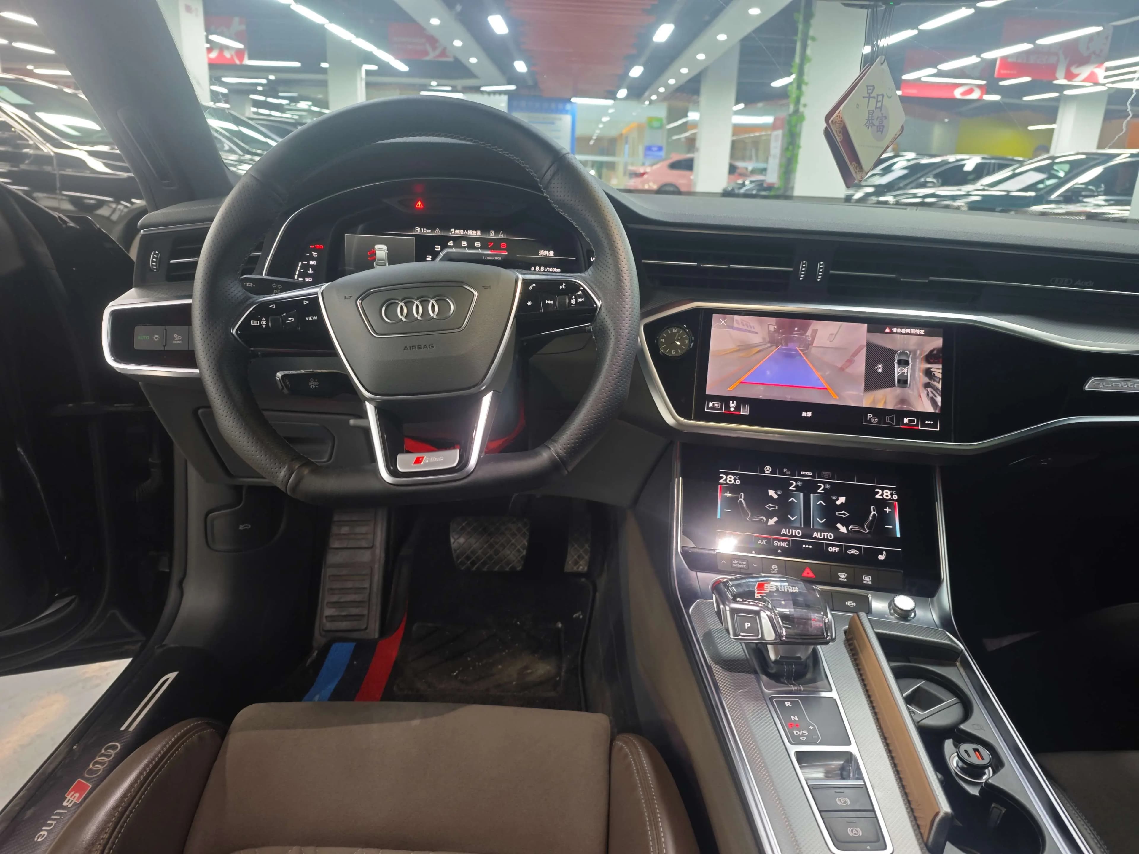 Audi A7L 2023 г. 27000 км. — фото 6