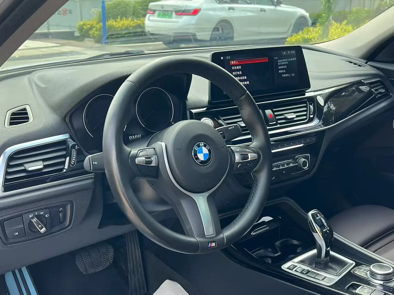 BMW 1 Series 2022 г. 61273 км. — фото 21