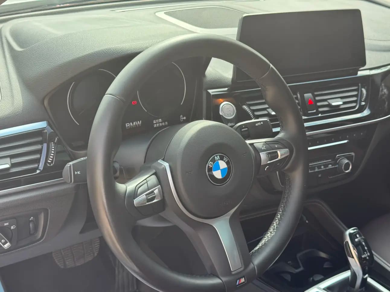 BMW 1 Series 2022 г. 61273 км. — фото 24