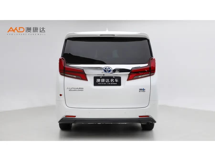 Toyota Alphard 2023 г. 45346 км. — фото 3