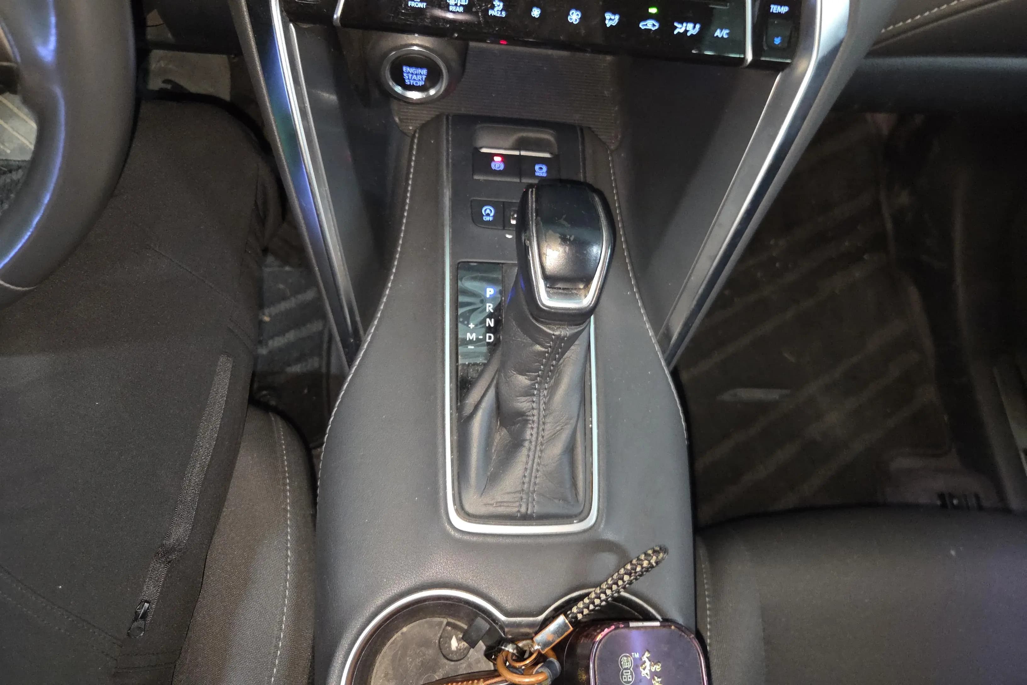 Toyota Harrier 2022 г. 33212 км. — фото 14