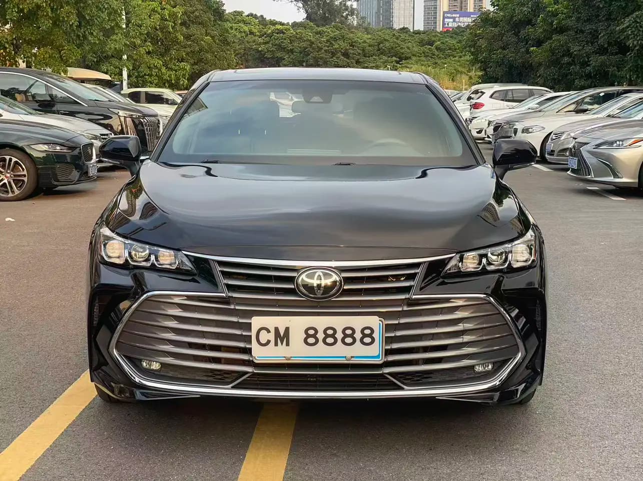 Toyota Avalon 2021 г. 95104 км. — фото 2