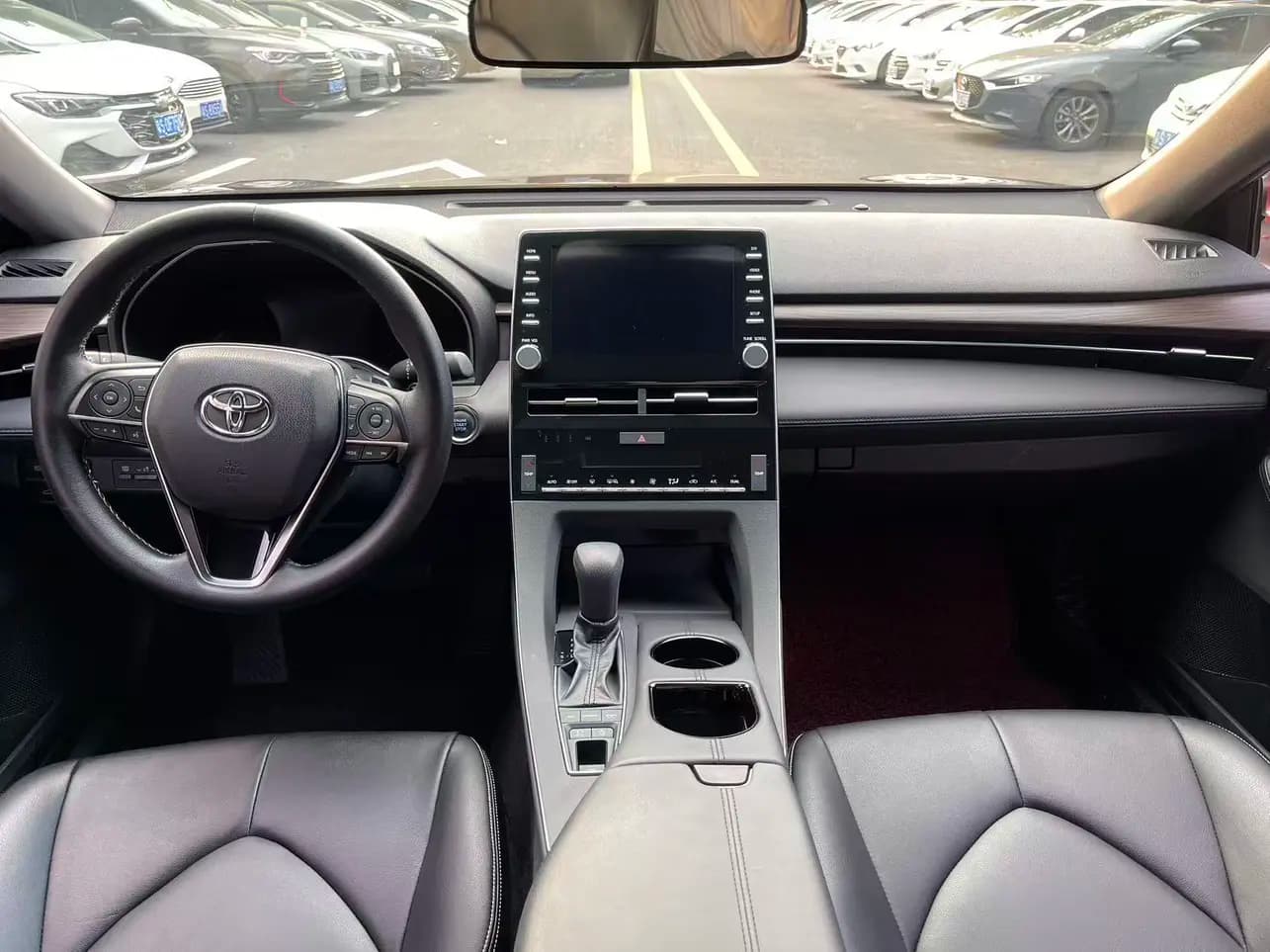 Toyota Avalon 2021 г. 95104 км. — фото 7