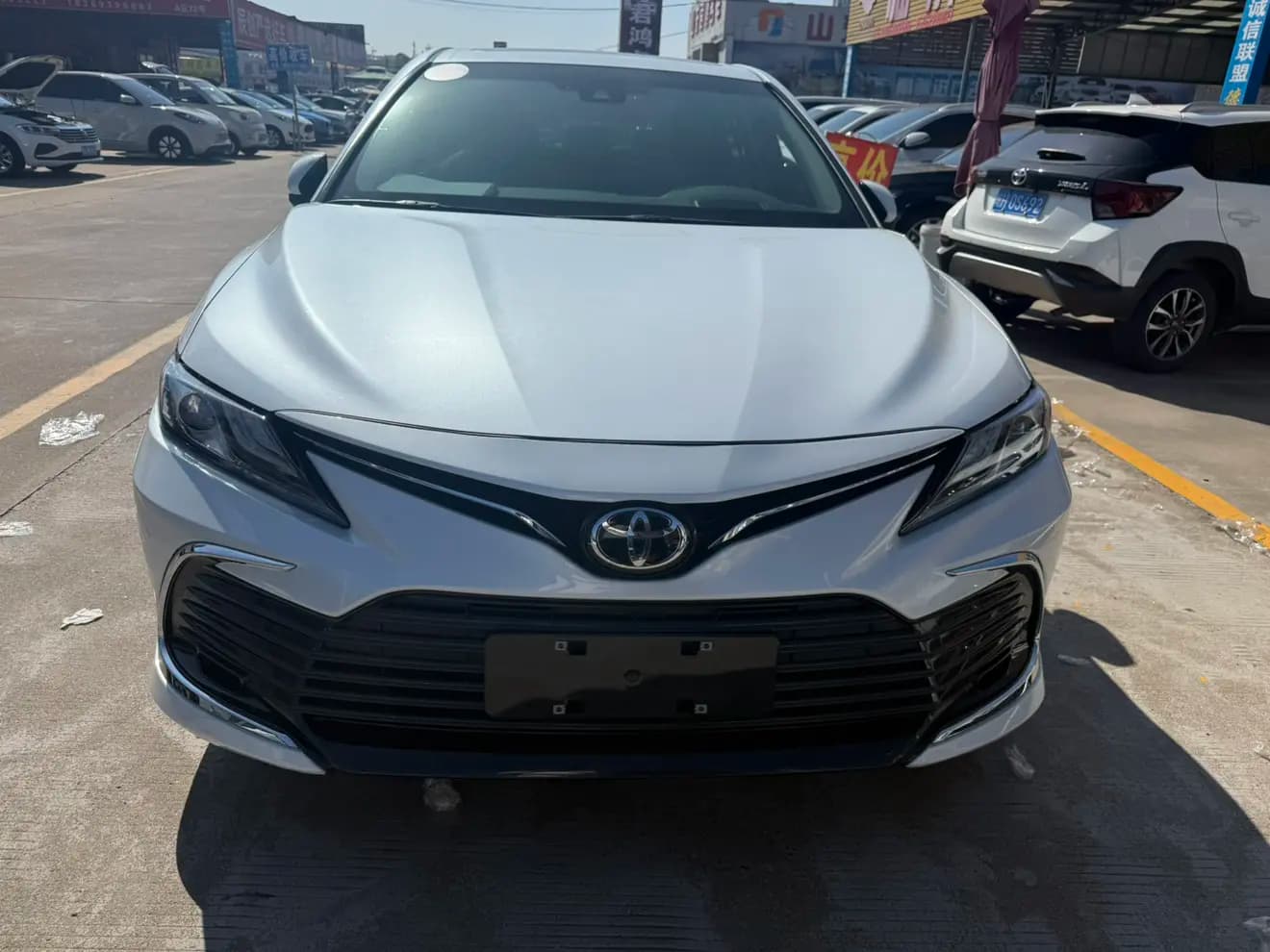 Toyota Camry 2022 г. 42048 км. — фото 2