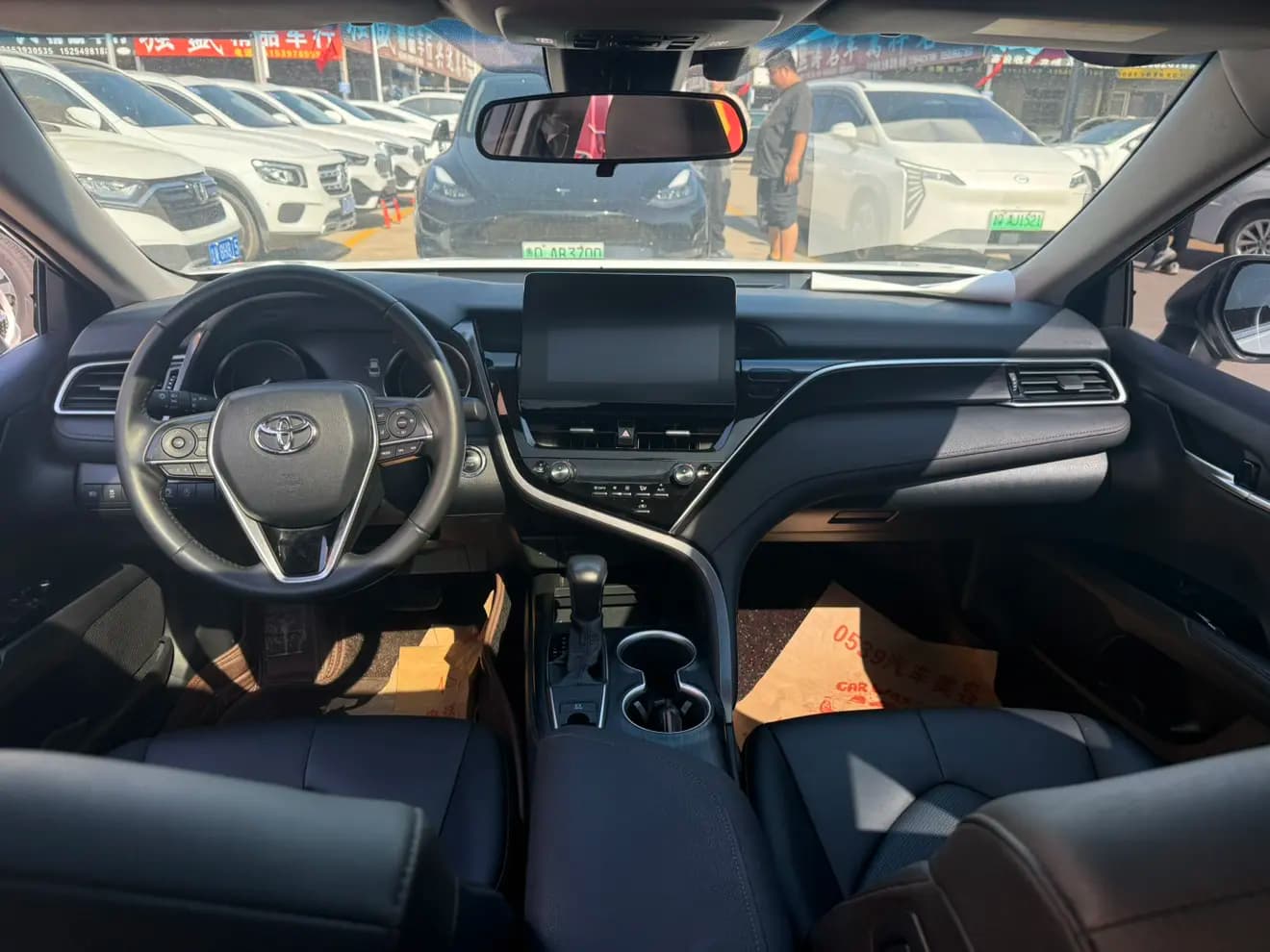 Toyota Camry 2022 г. 42048 км. — фото 12