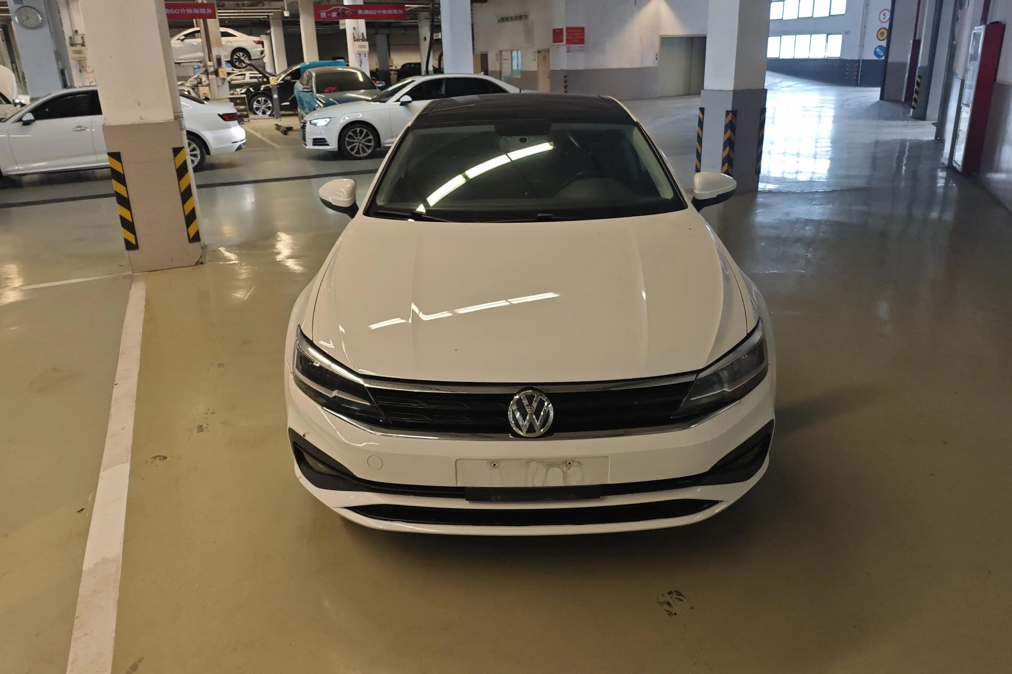 Volkswagen Lamando 2021 г. 66001 км. — фото 2