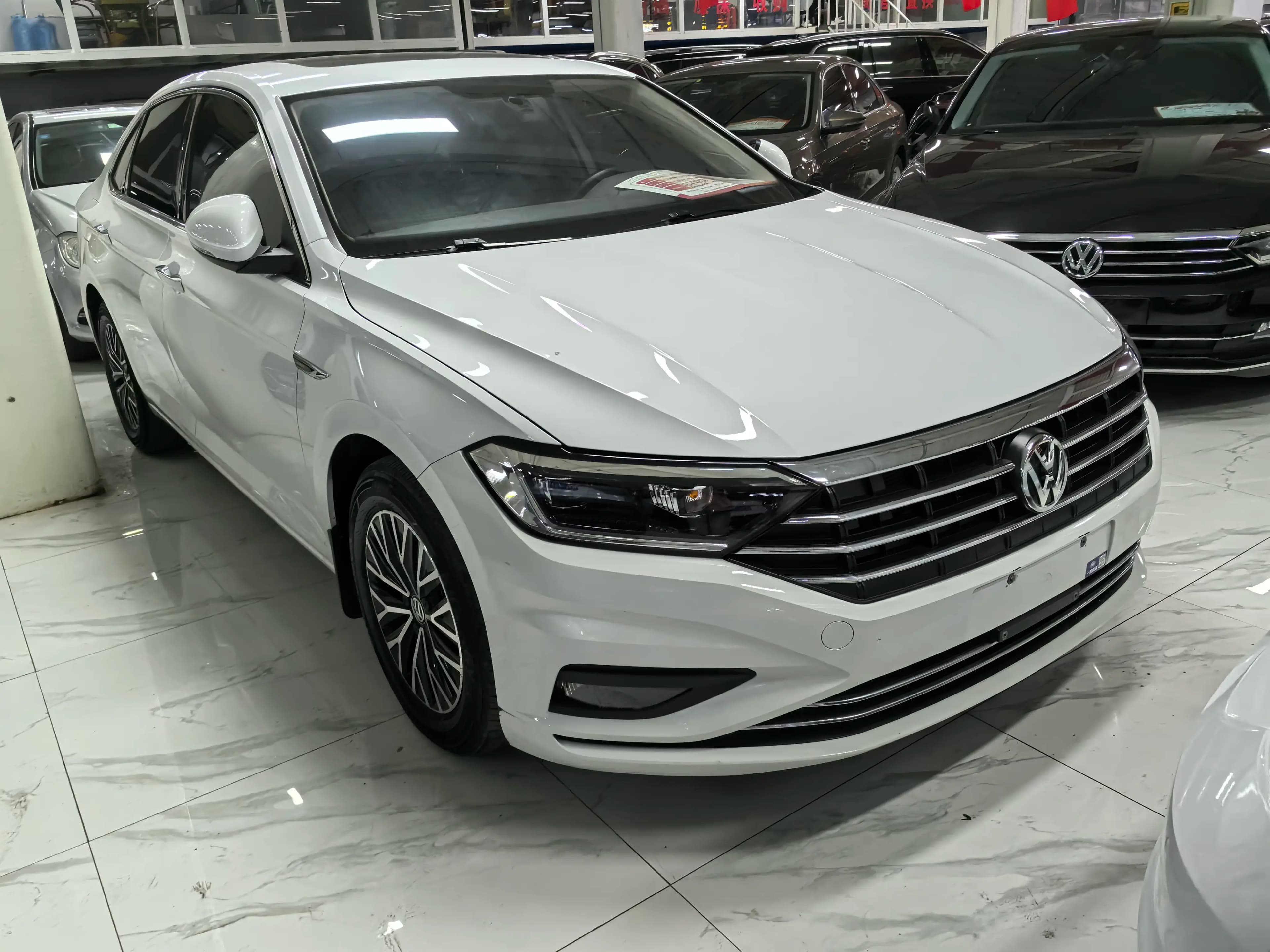 Volkswagen Sagitar 2021 г. 41116 км. — фото 3