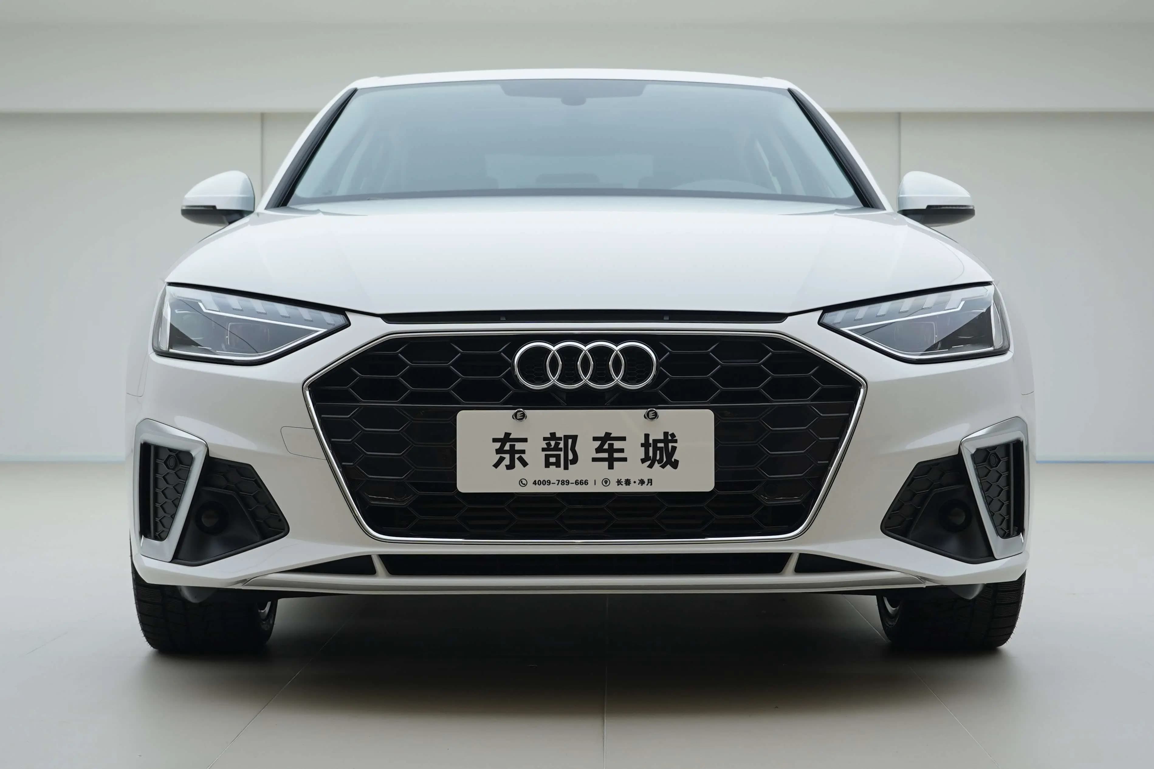 Audi A4L 2023 г. 25092 км. — фото 2
