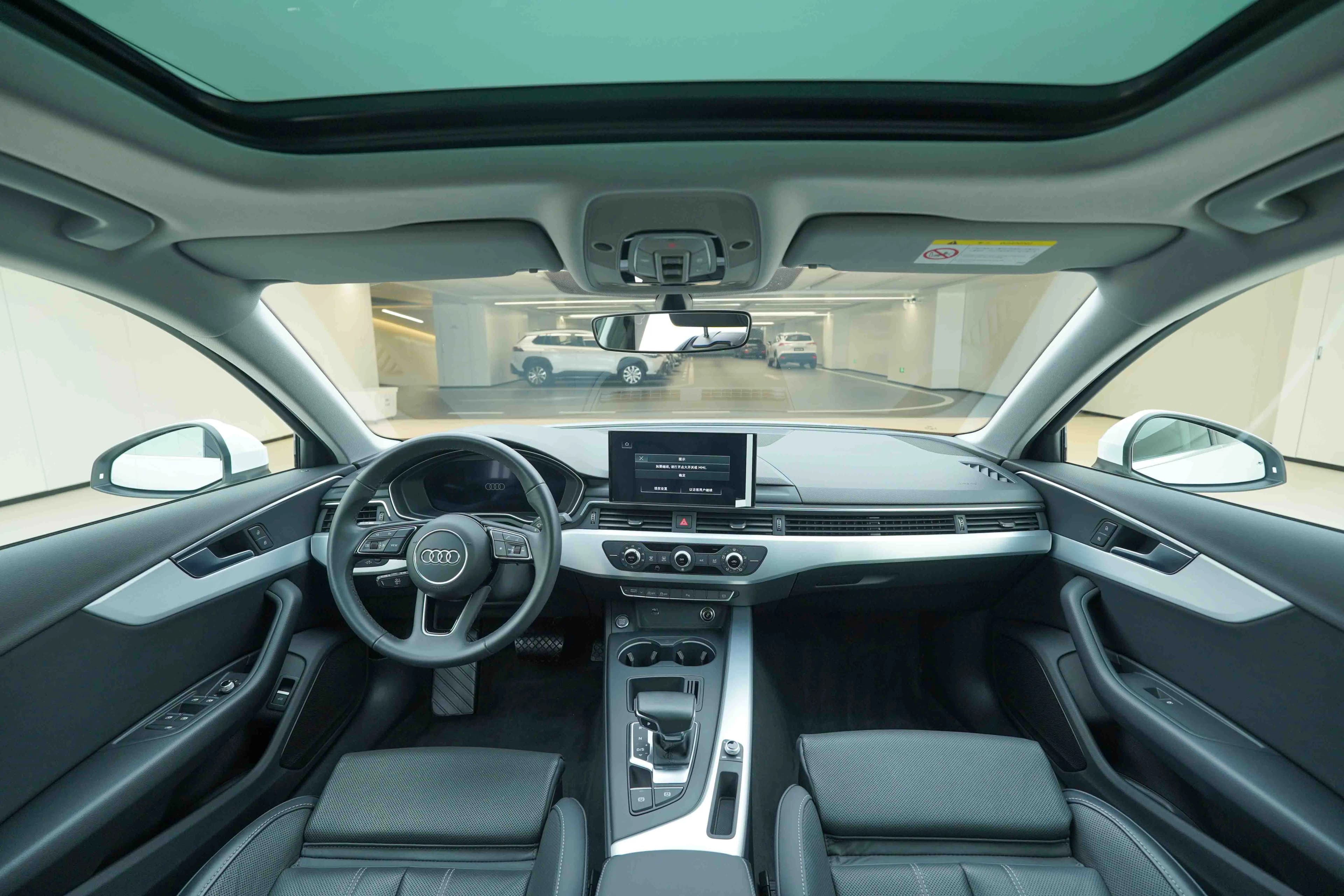Audi A4L 2023 г. 25092 км. — фото 10