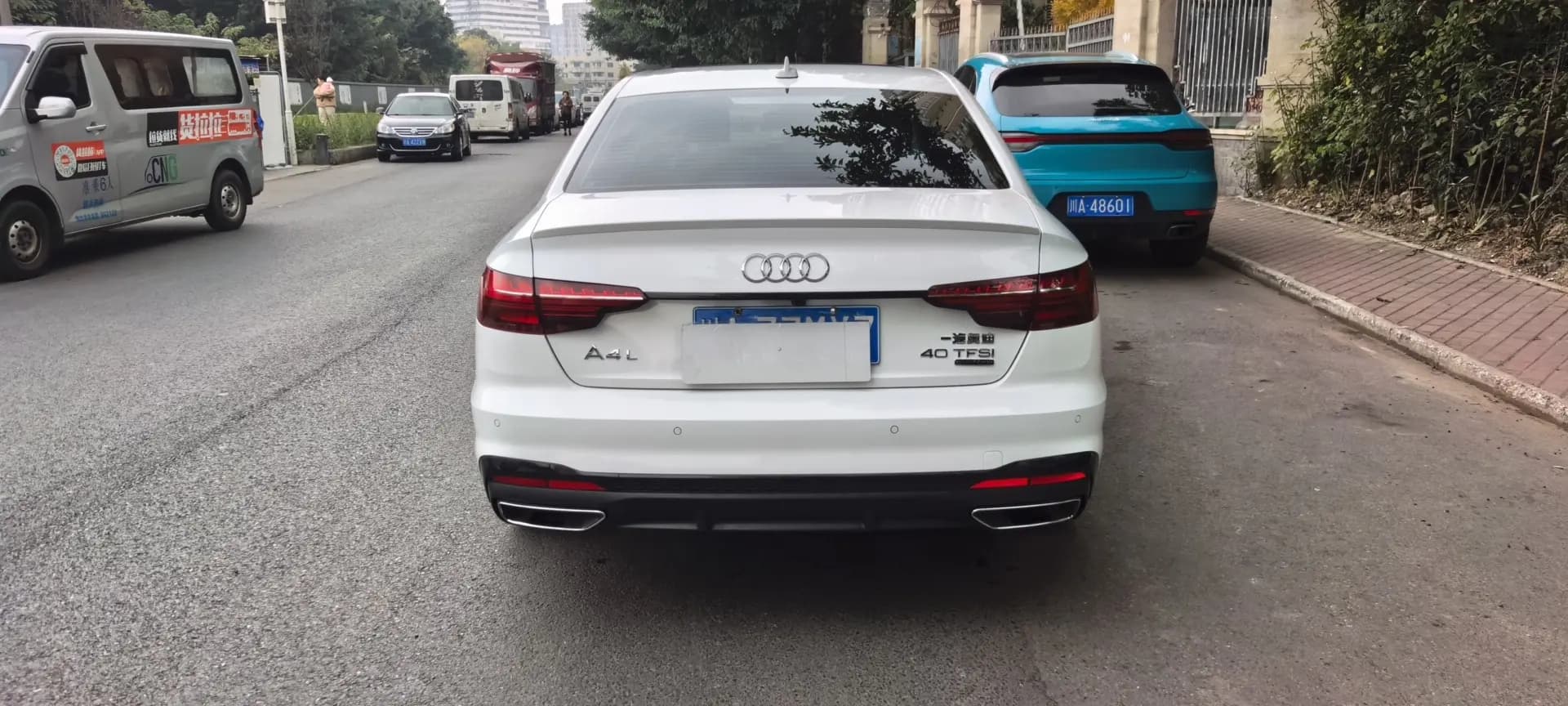 Audi A4L 2023 г. 45303 км. — фото 5