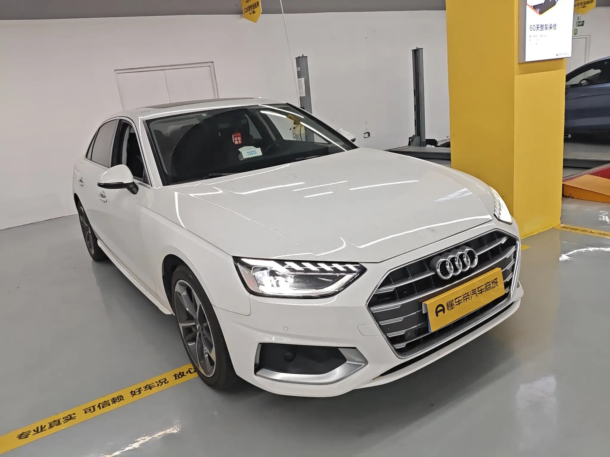 Audi A4L 2021 г. 91552 км. — фото 3