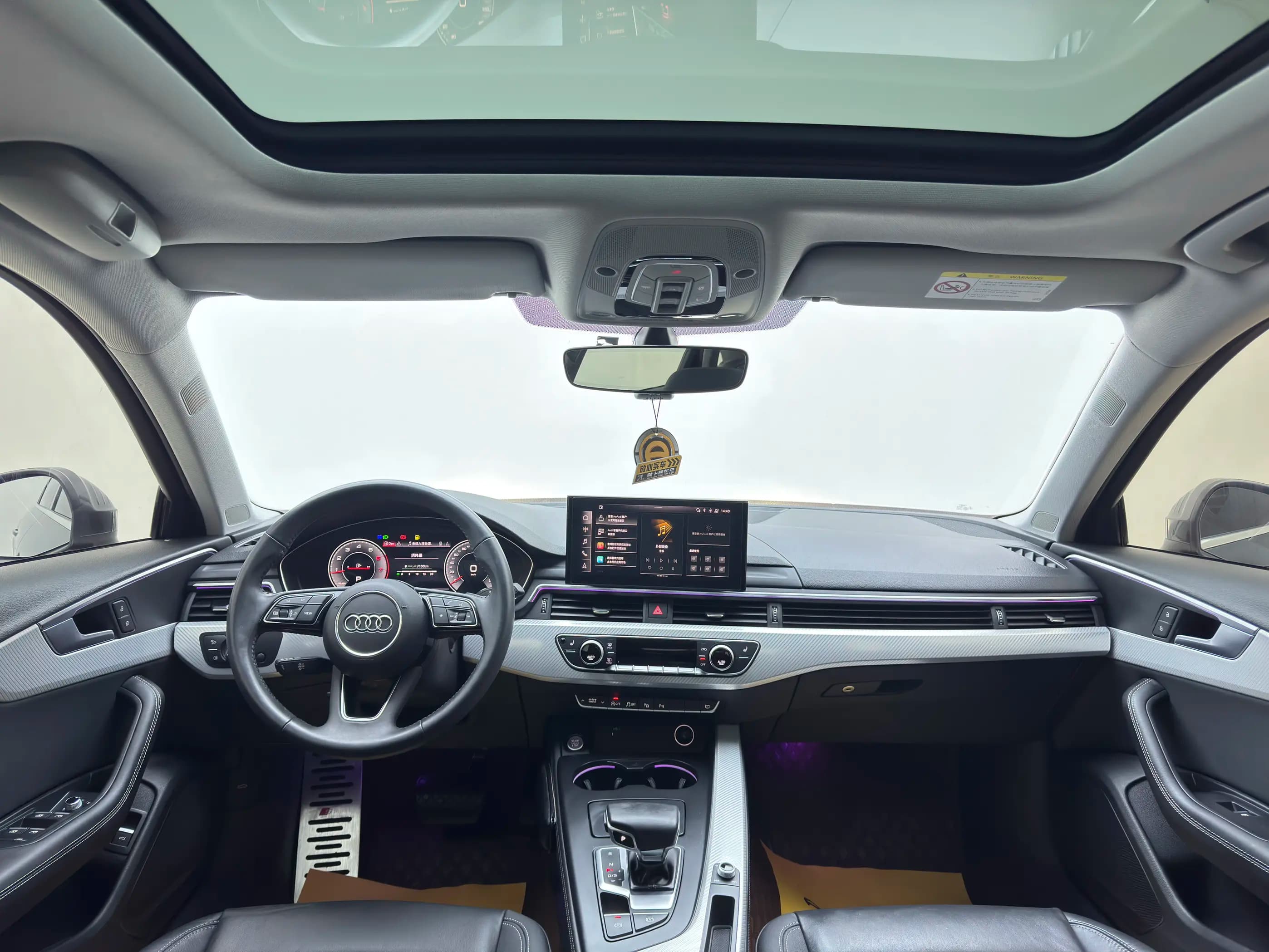 Audi A4L 2022 г. 74064 км. — фото 14