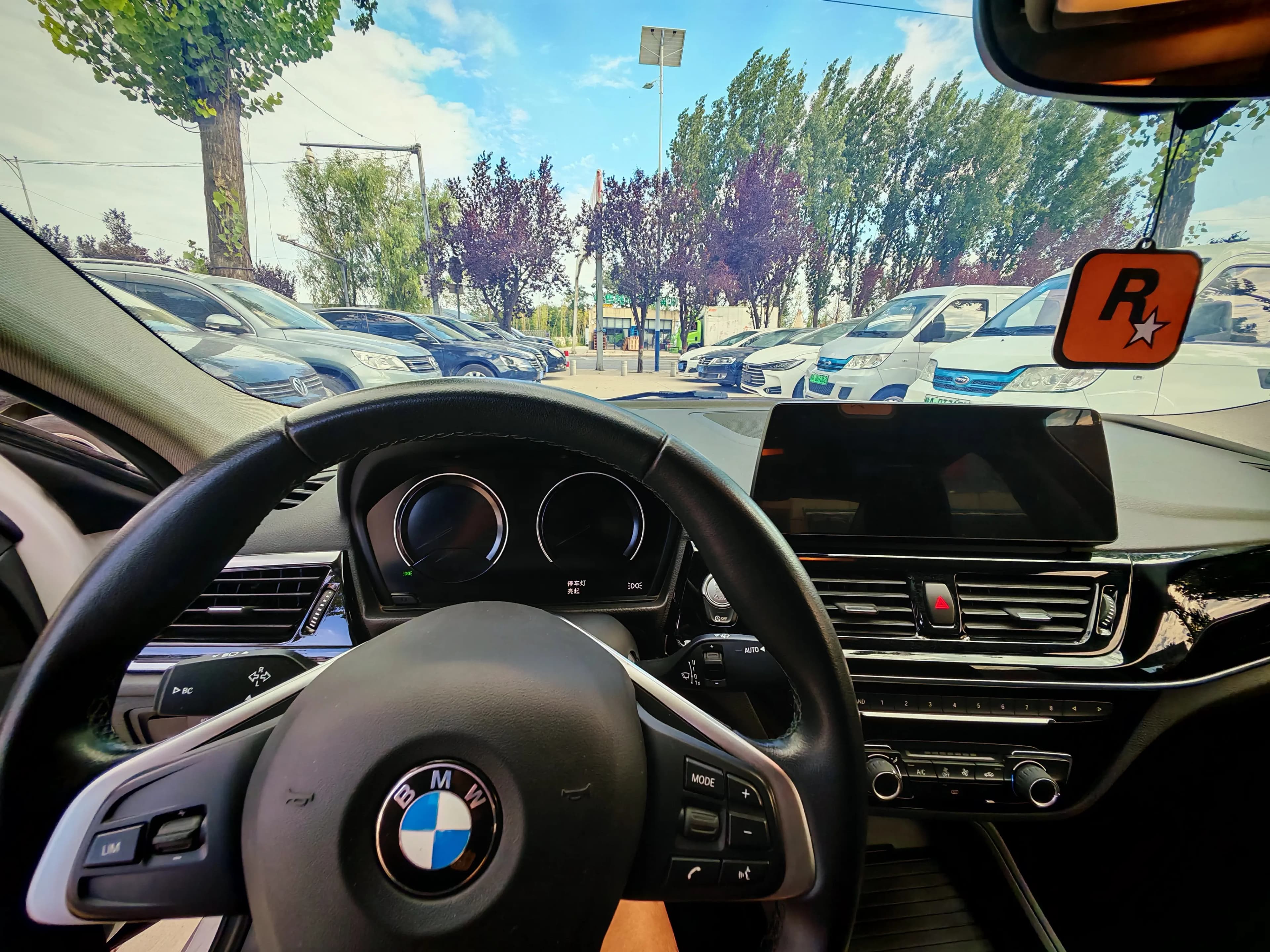 BMW 1 Series 2023 г. 59035 км. — фото 11