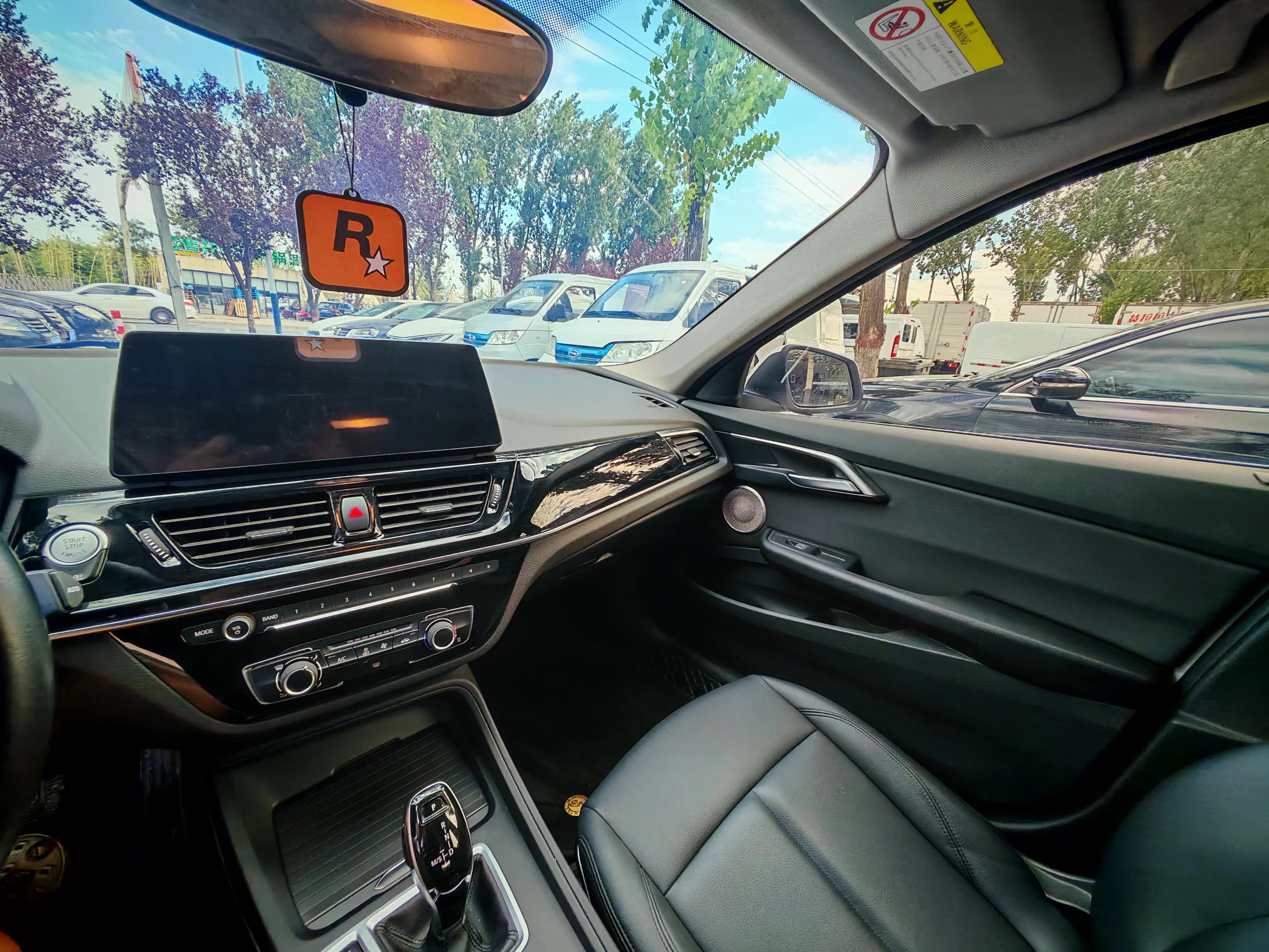BMW 1 Series 2023 г. 59035 км. — фото 13