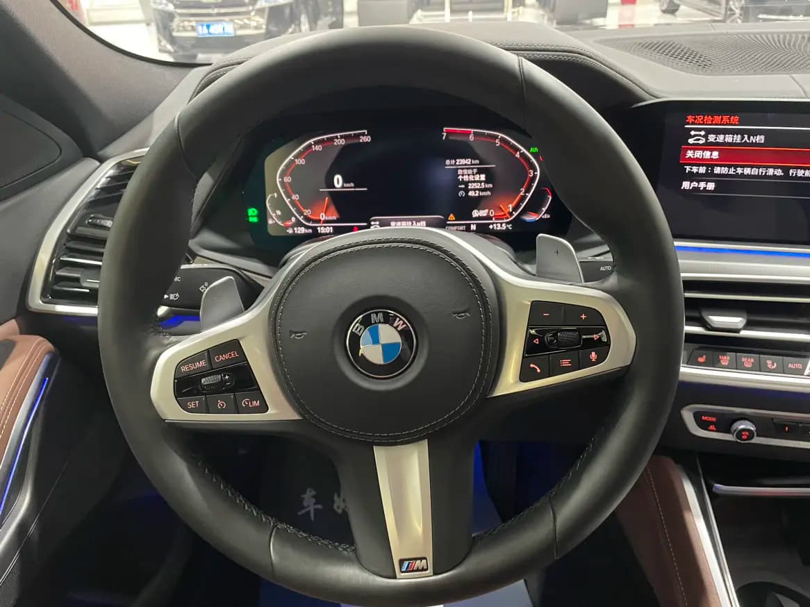 BMW X6 2021 г. 23913 км. — фото 17