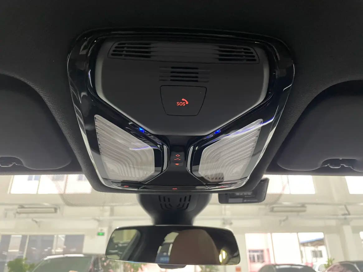 BMW X6 2021 г. 23913 км. — фото 10
