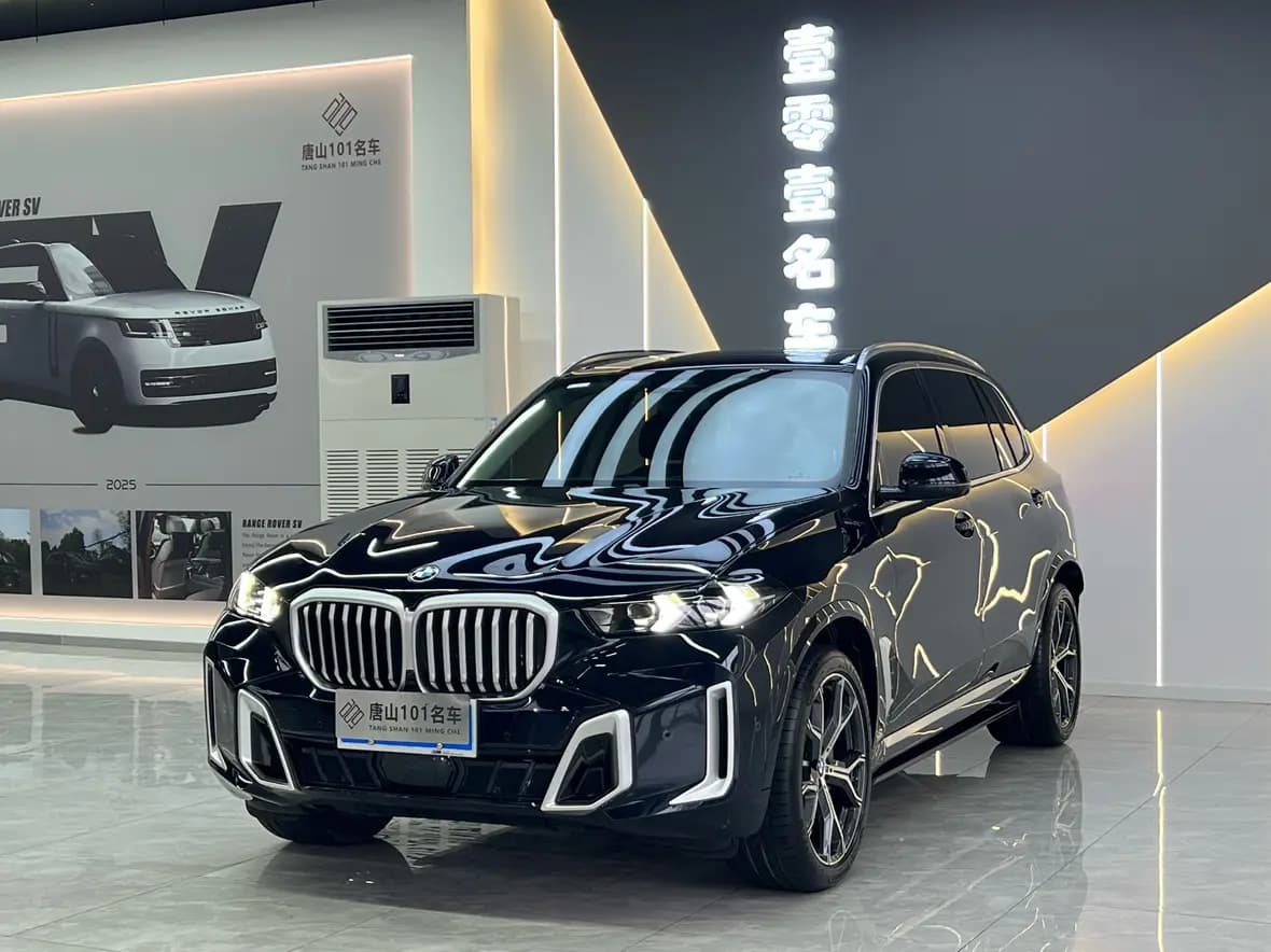 BMW X5 2025 г. 22042 км.