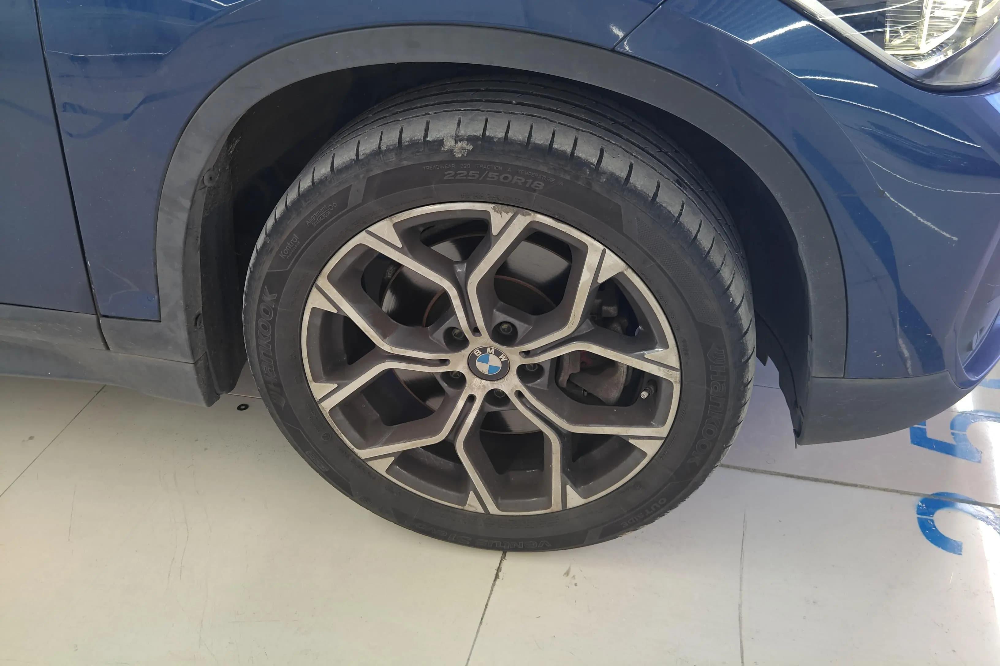 BMW X1 2022 г. 71239 км. — фото 9