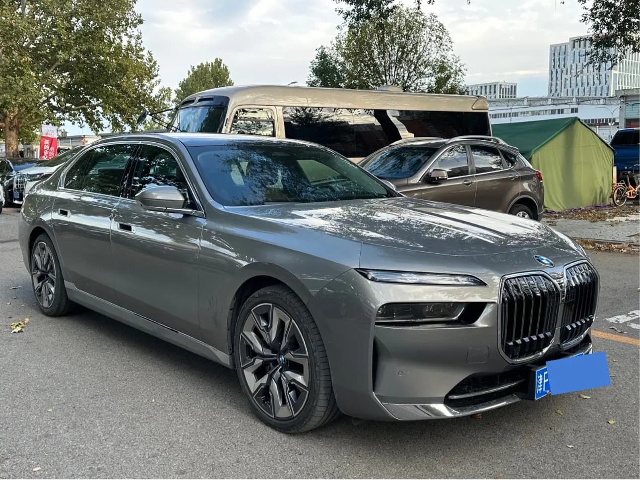 BMW 7 Series 2023 г. 8095 км. — фото 3