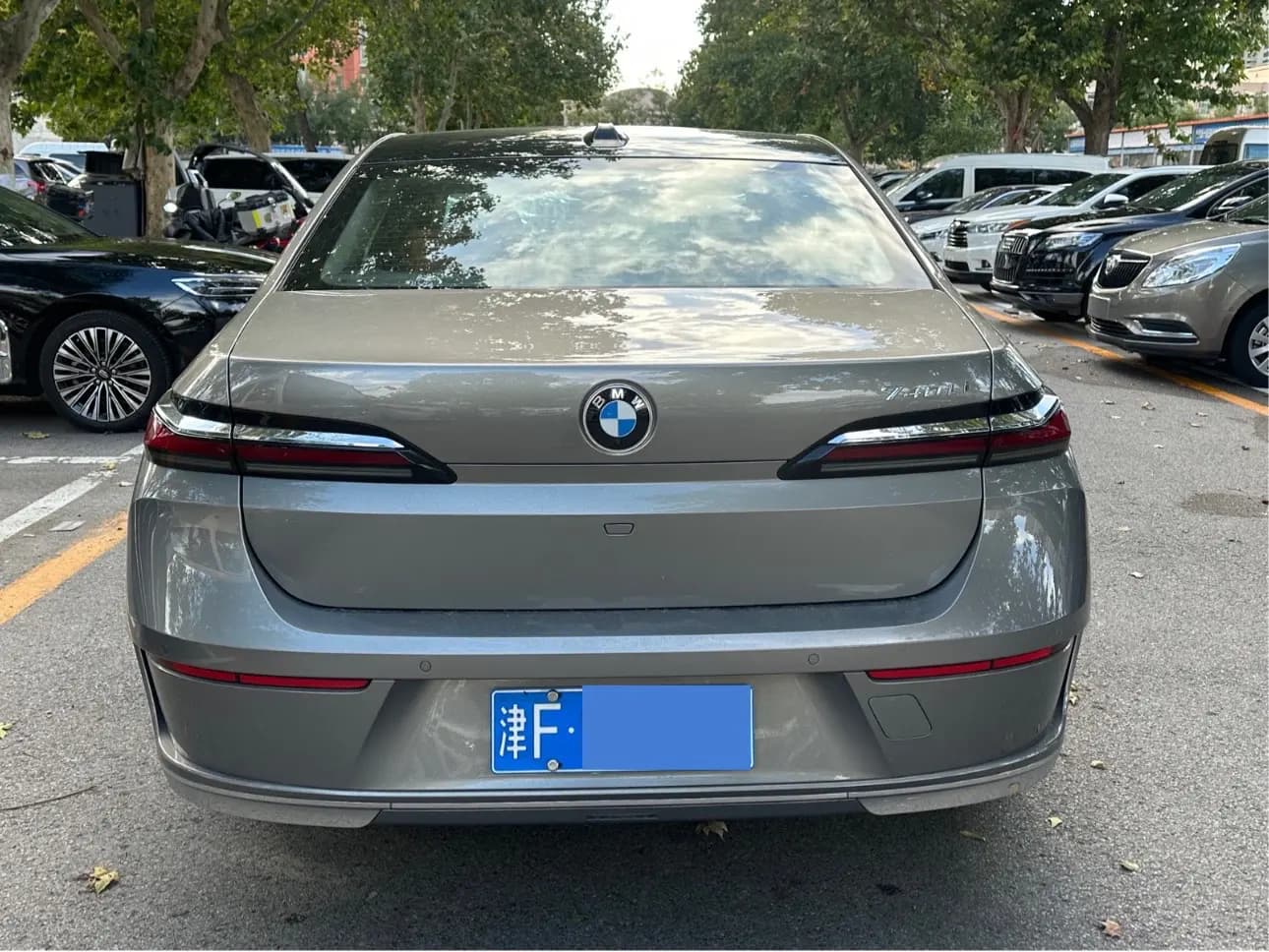 BMW 7 Series 2023 г. 8095 км. — фото 5