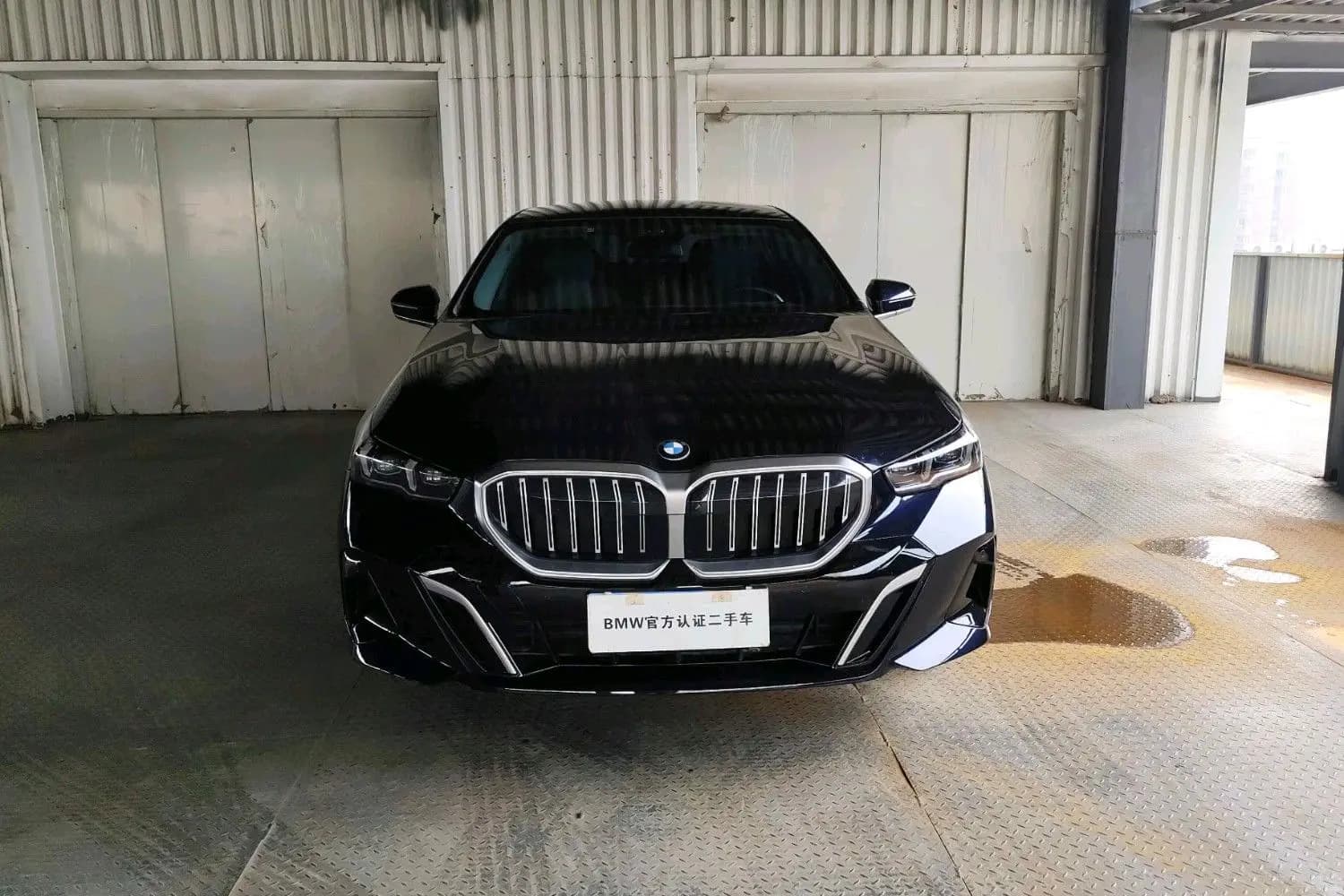 BMW 5 Series 2024 г. 14846 км. — фото 2
