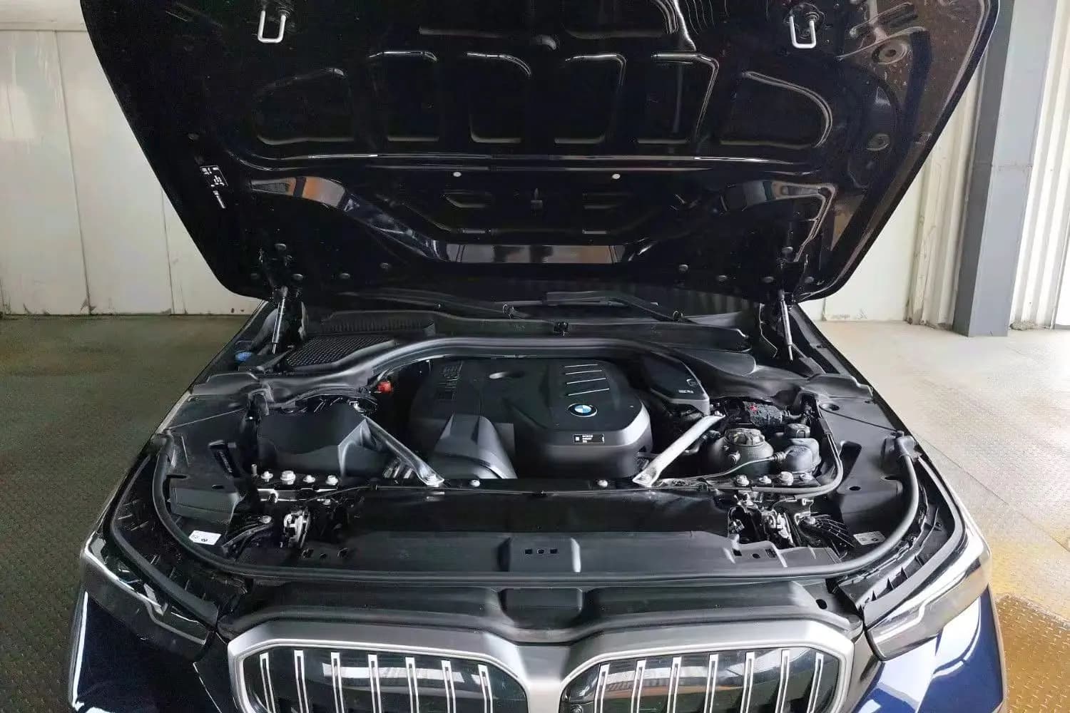 BMW 5 Series 2024 г. 14846 км. — фото 6