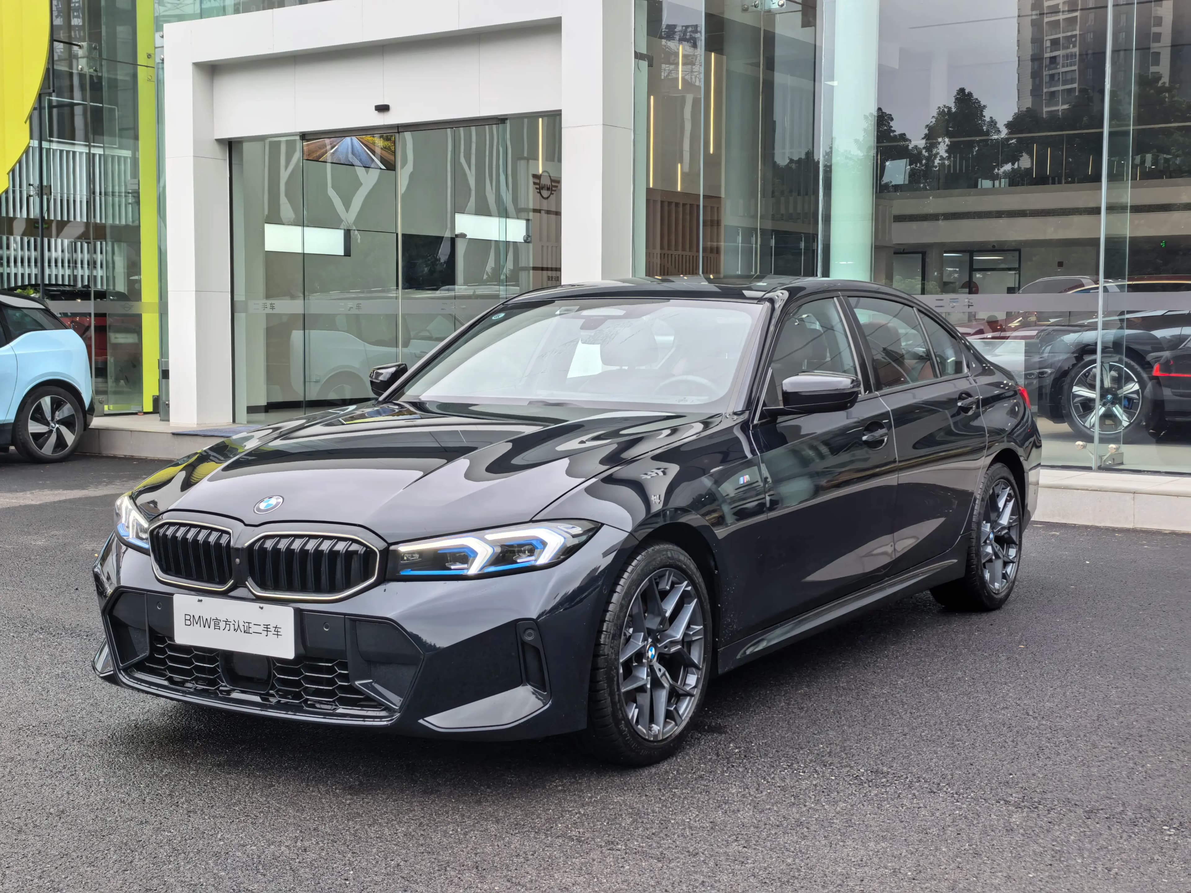 BMW 3 Series 2024 г. 7647 км.