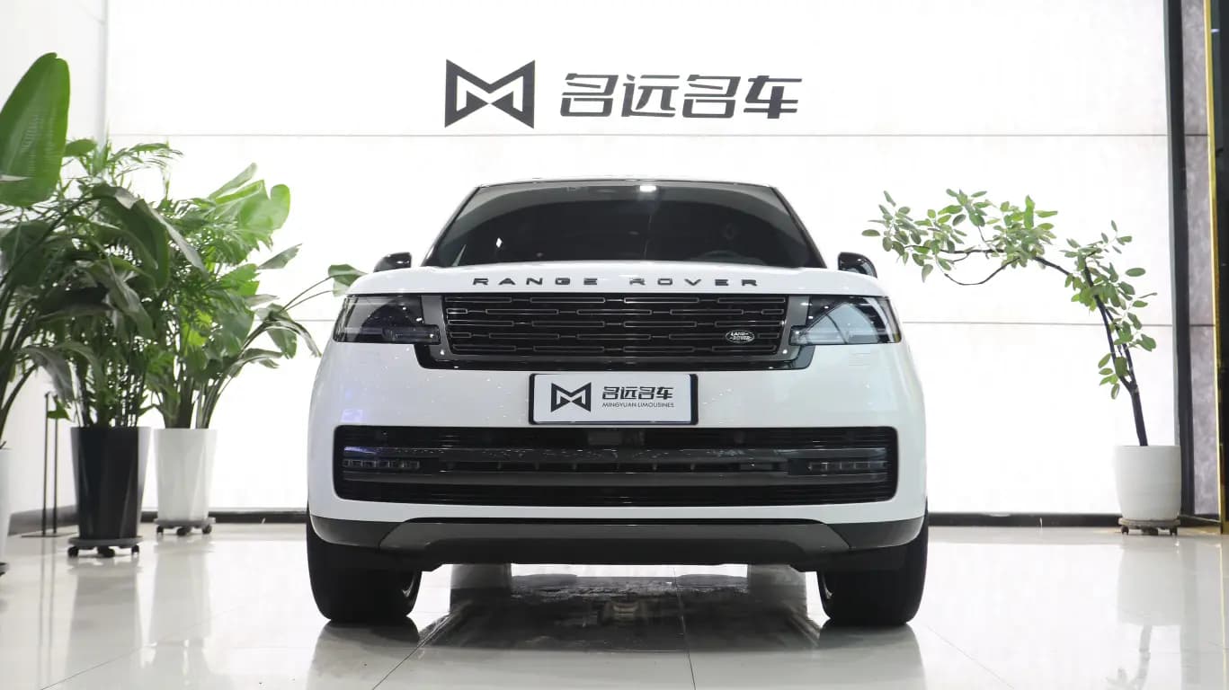 Land Rover Range rover 2023 г. 7126 км. — фото 2
