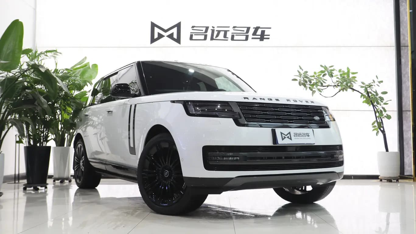 Land Rover Range rover 2023 г. 7126 км. — фото 3
