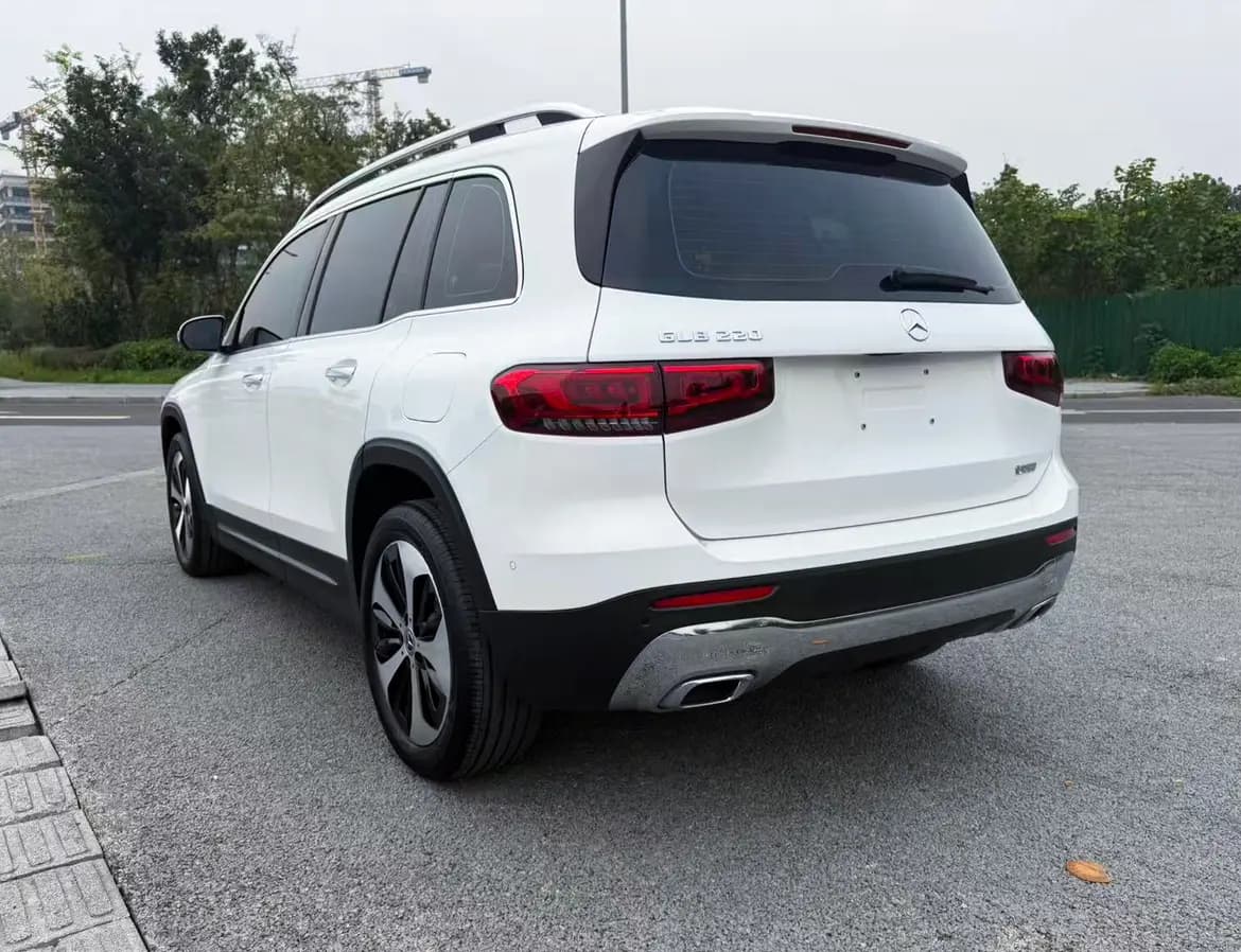 Mercedes-Benz GLB 2022 г. 37086 км. — фото 4