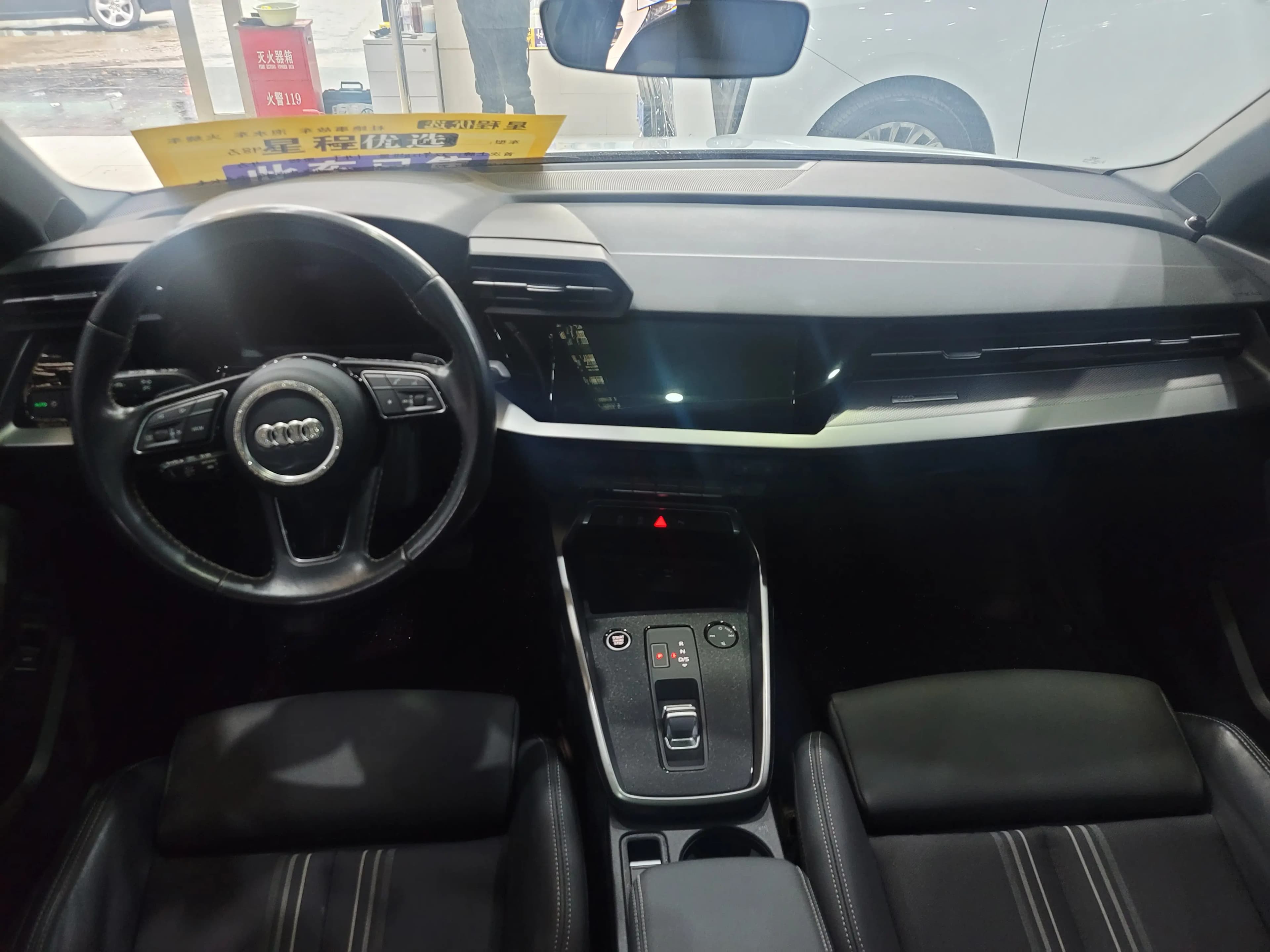 Audi A3 2022 г. 47043 км. — фото 10